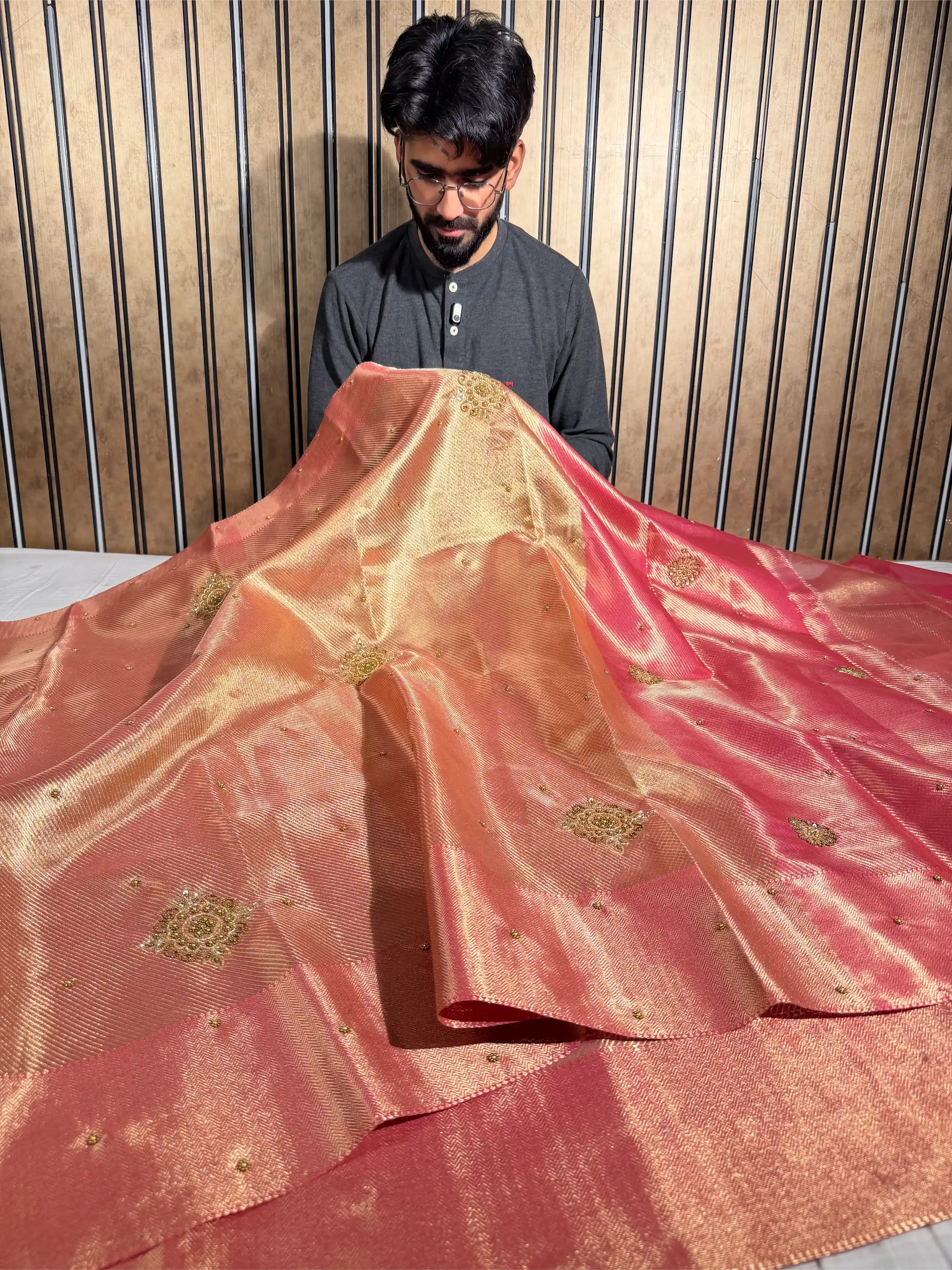 Dual Shaded Kanjivaram Brocade Tissue Silk Handwork Banarasi saree