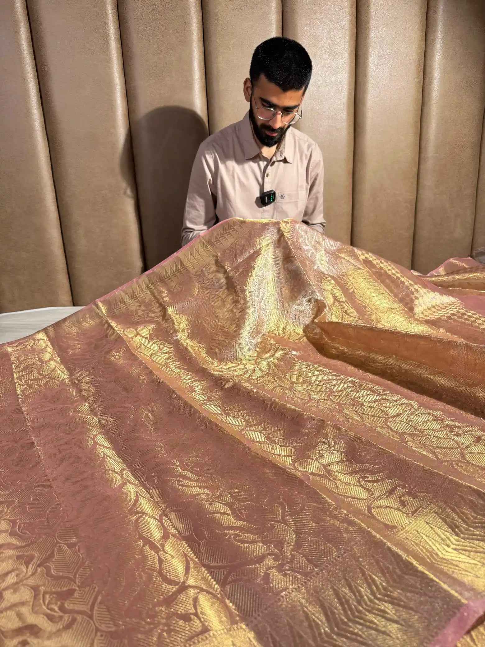 Dual Shaded Mauve Peach Glass Tissue Silk Banarasi Saree