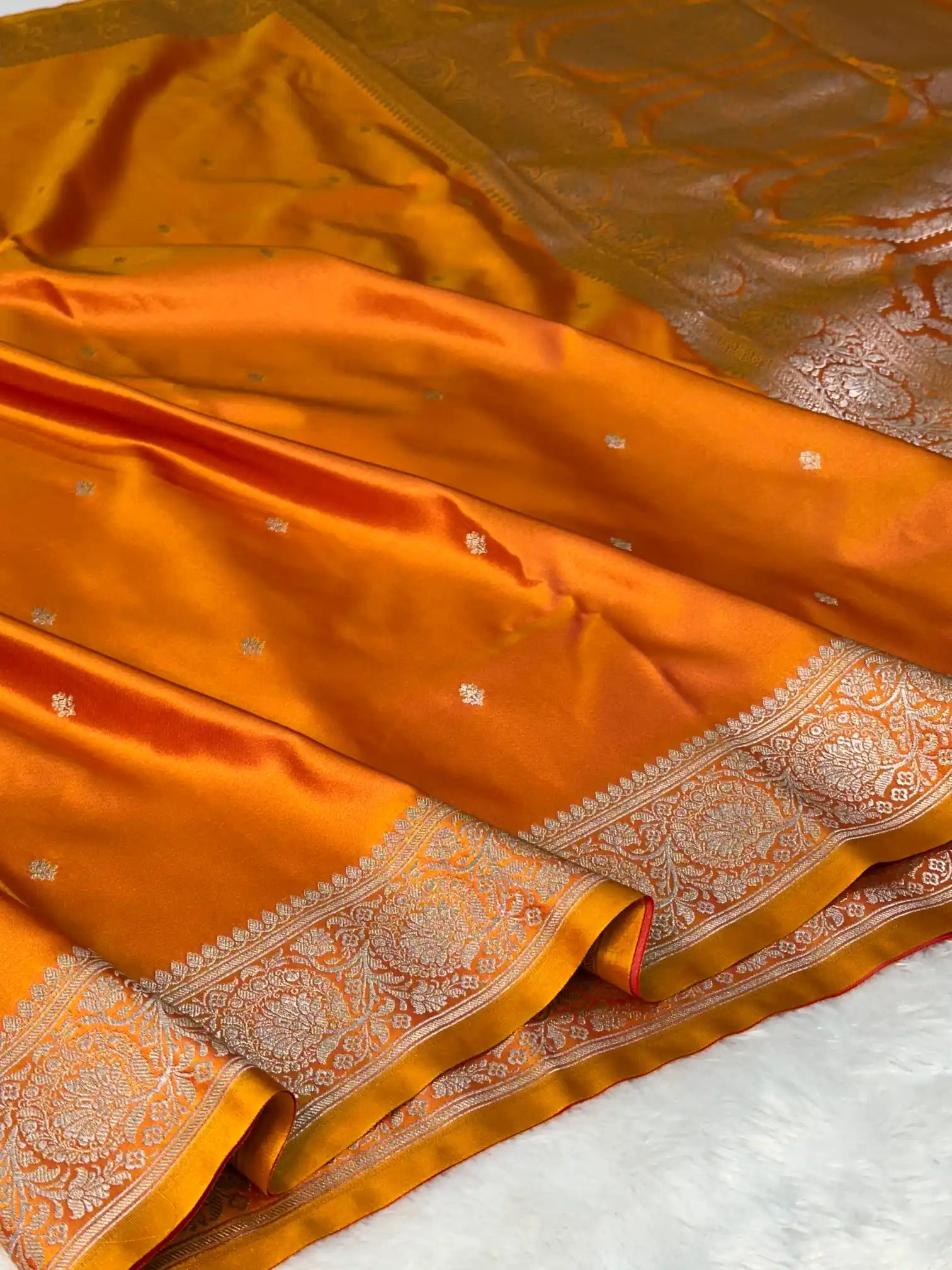 Dual Shaded Orange Mashru Katan Silk Heritage Zari Buti Weave Banarasi Saree