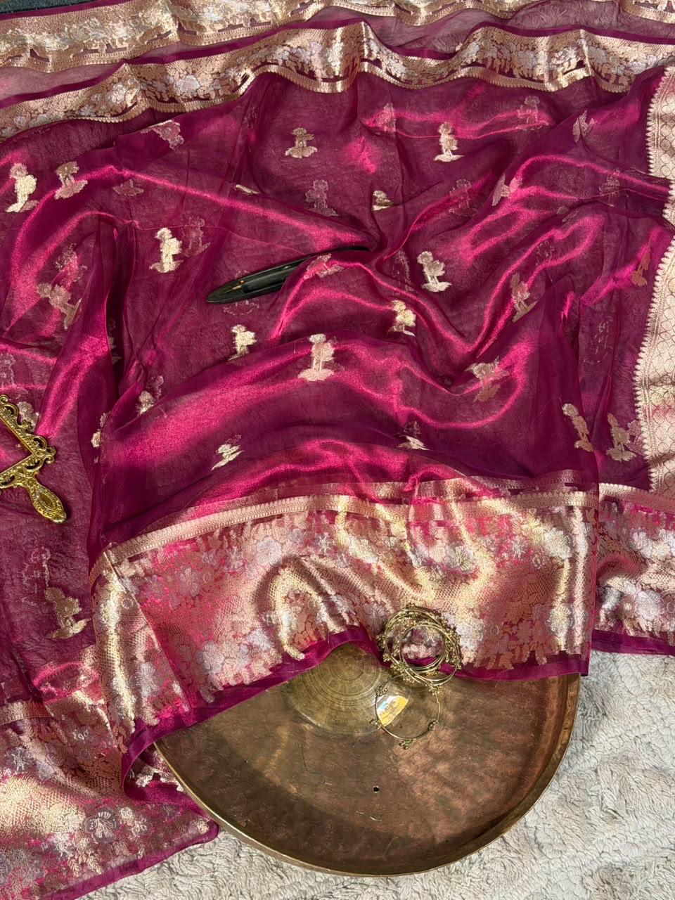Dual Shaded Rani Pink 100% Pure Tissue Silk Jacquard Weave Banarasi Saree