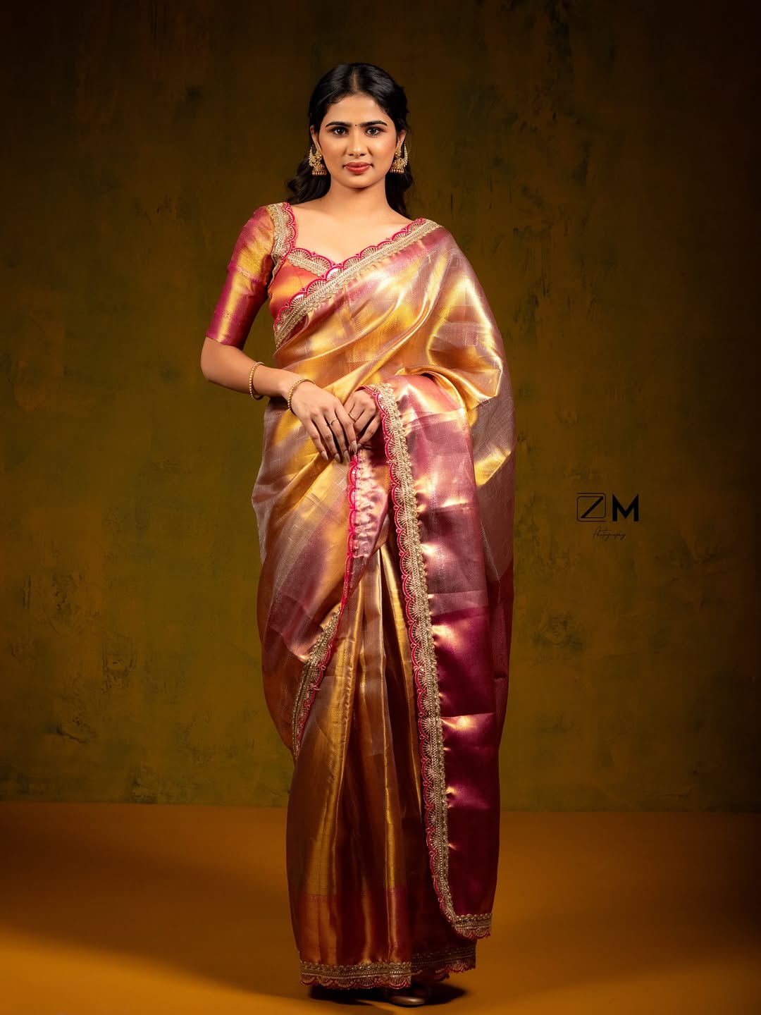 Dual Tone Kanjivaram Tissue Silk Saree with Contrast Blouse