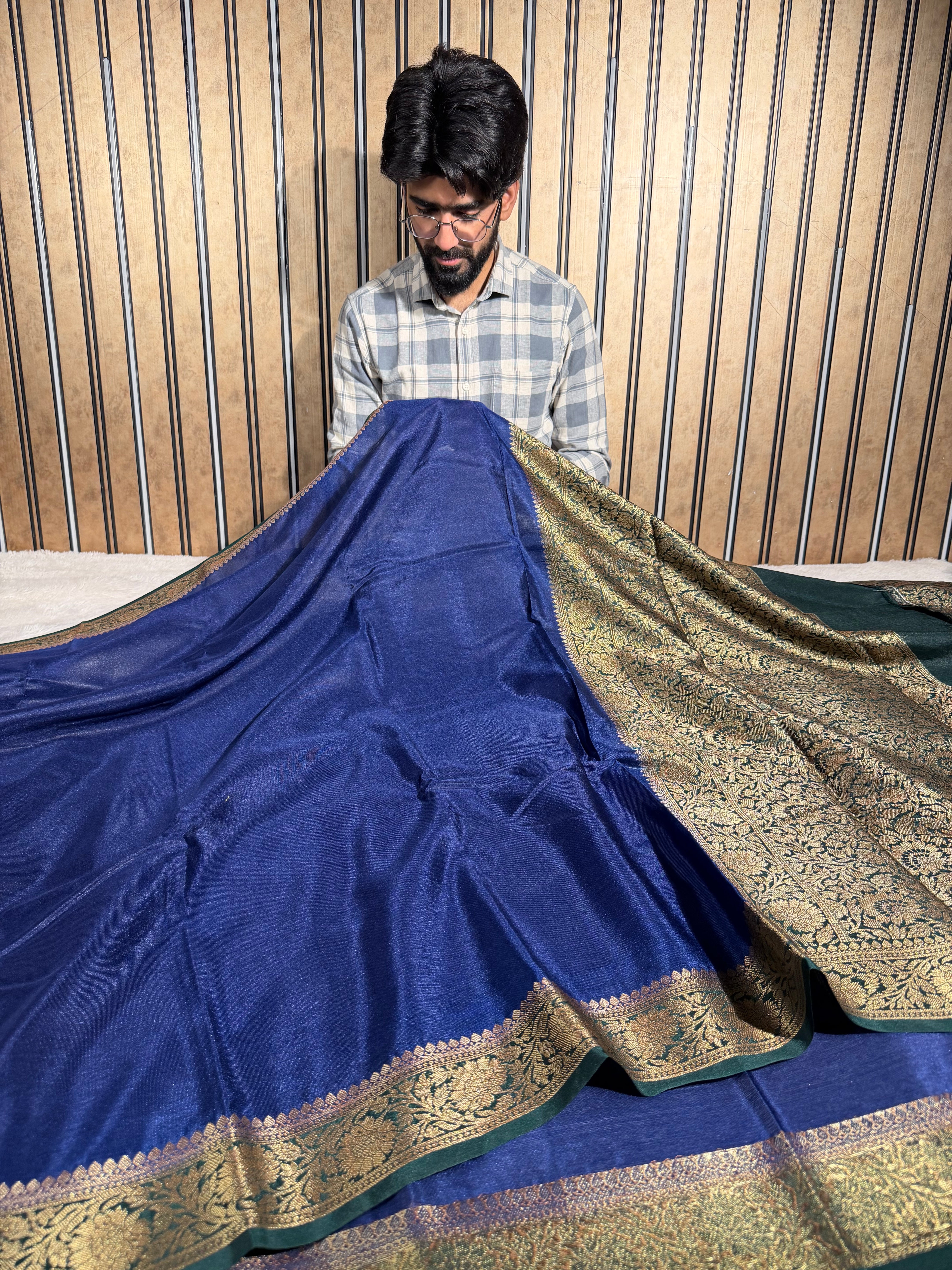 Navy Blue Warm Silk Eccentric Banarasi Saree