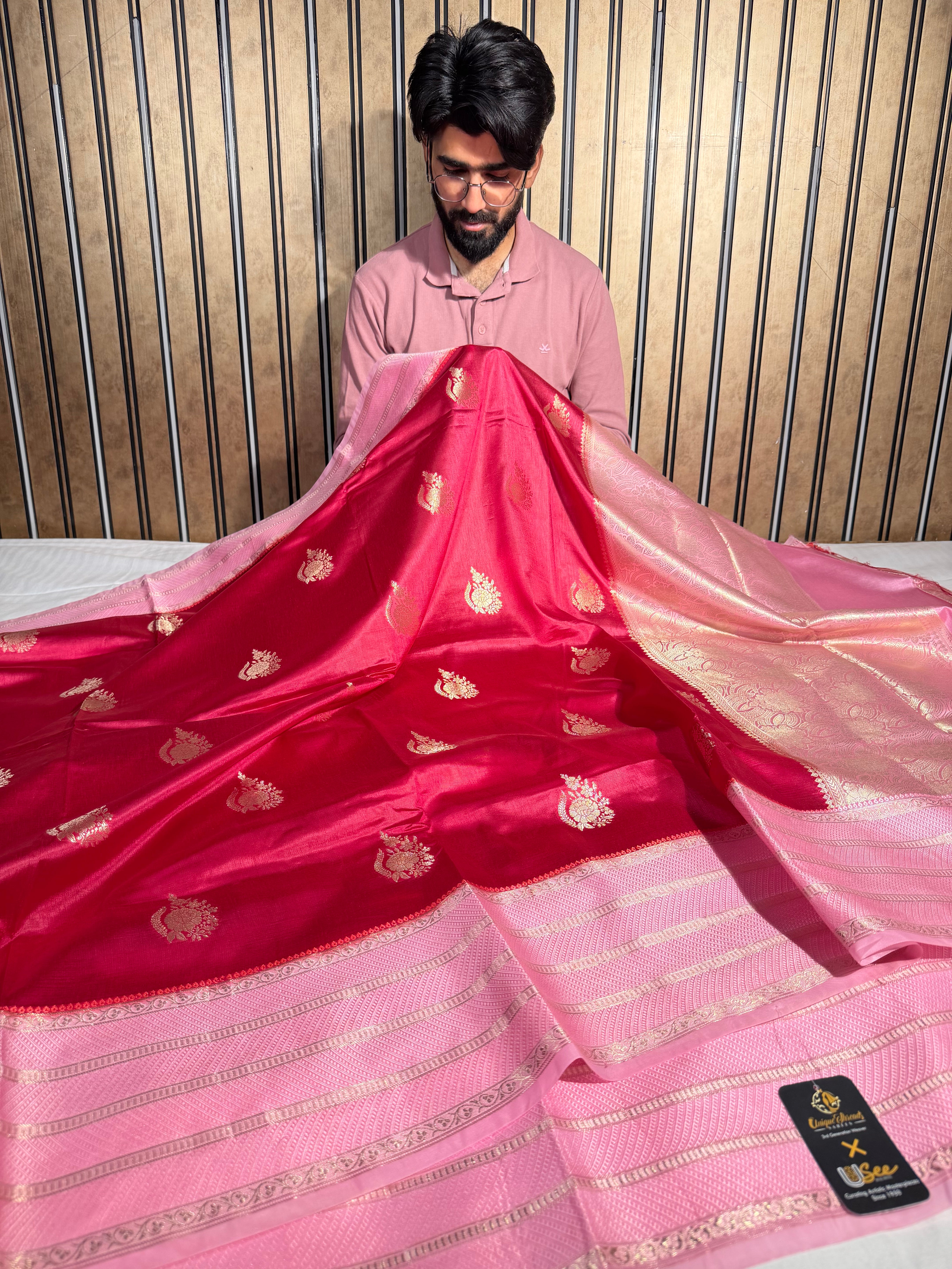 Rani Pink Contrast Raw Dupion Silk Banarasi Saree