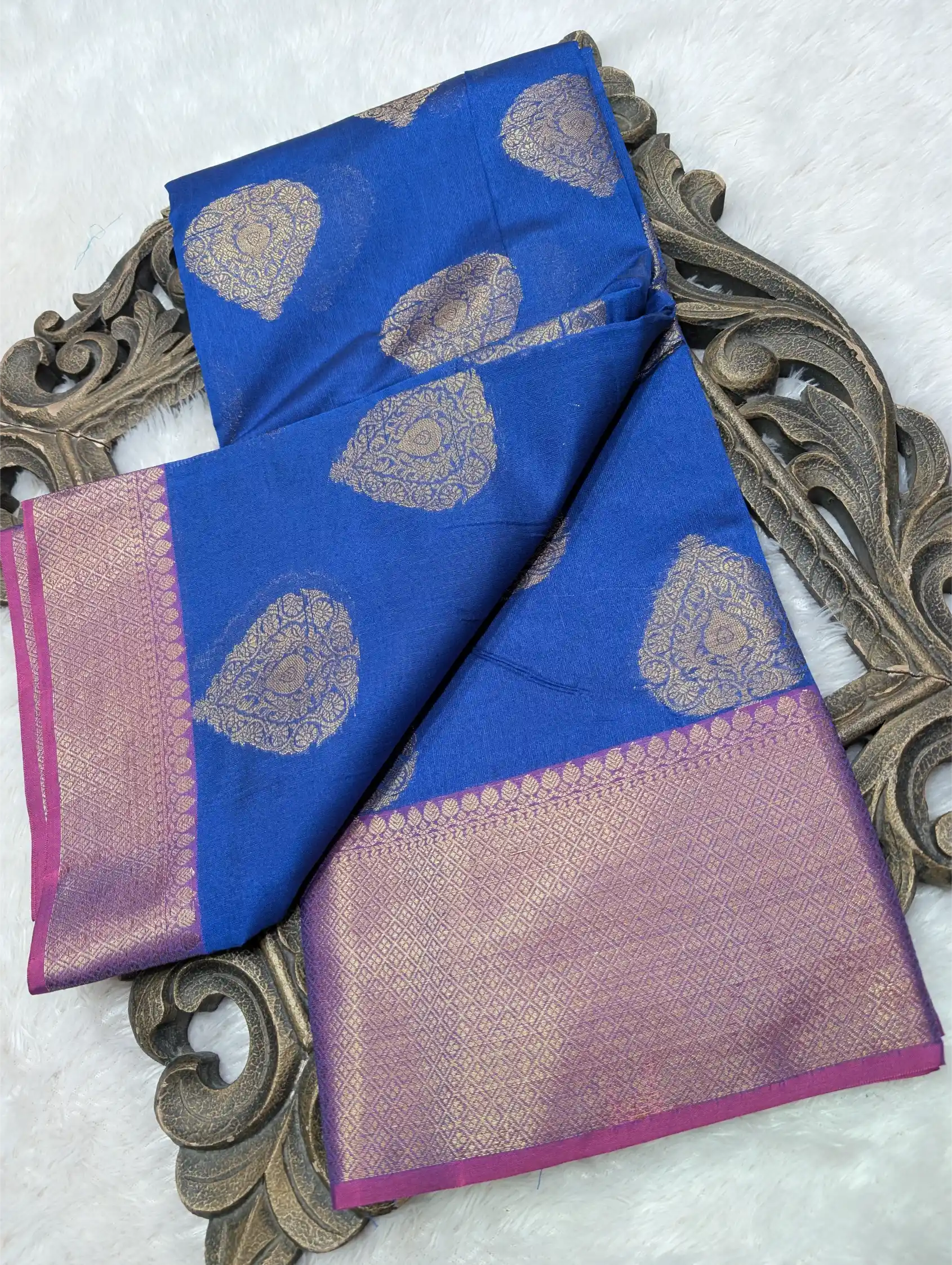 Eccentric Soft Silk Jacquard Weave Banarasi Saree