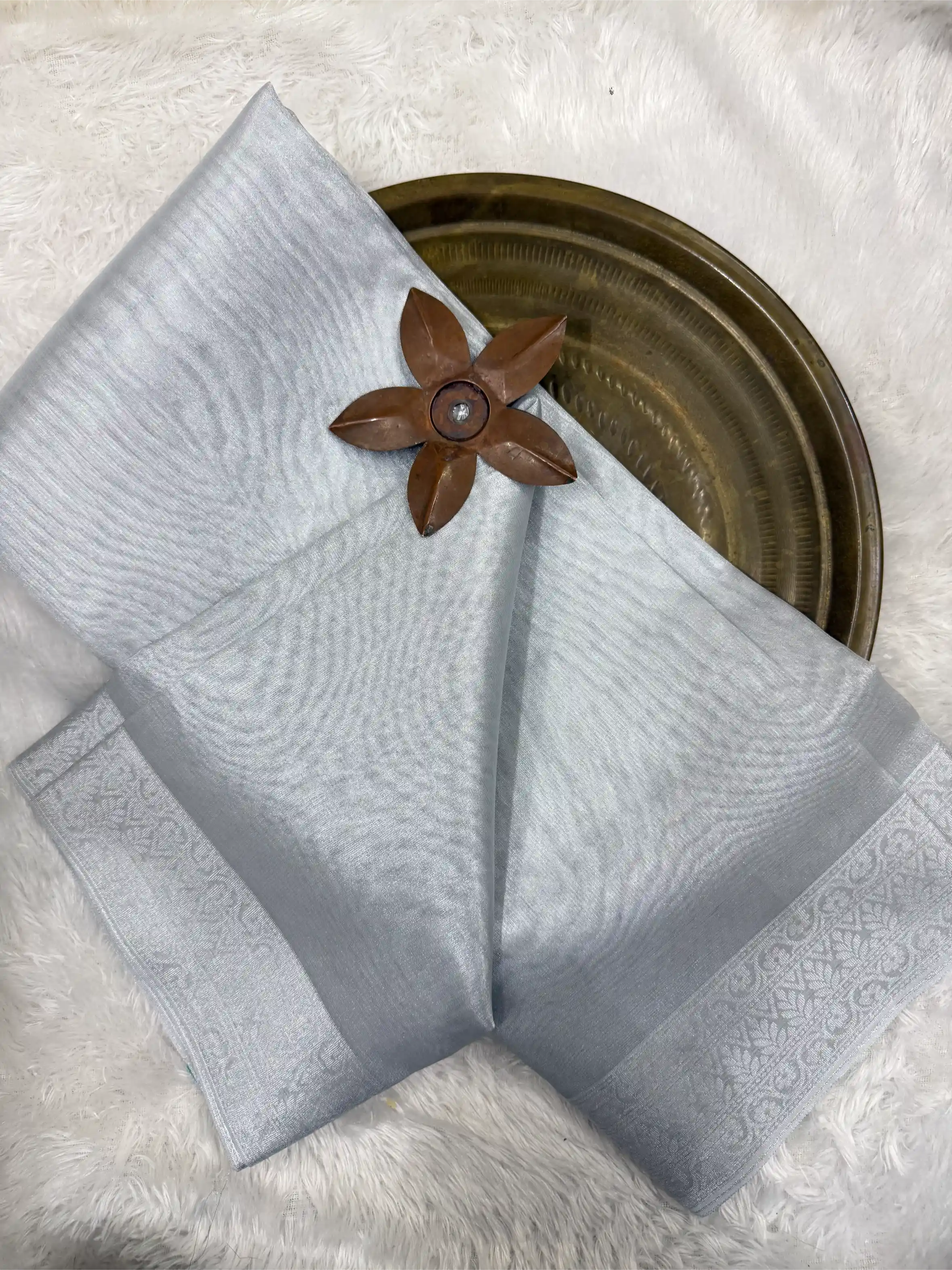 Eccentric Softsilk Traditional Jacquard Weave Banarasi Saree