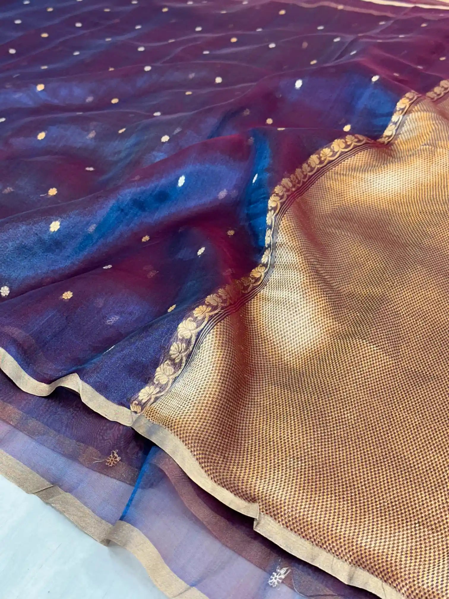 Emerald Blue Handwoven Pure Tissue Silk Saree