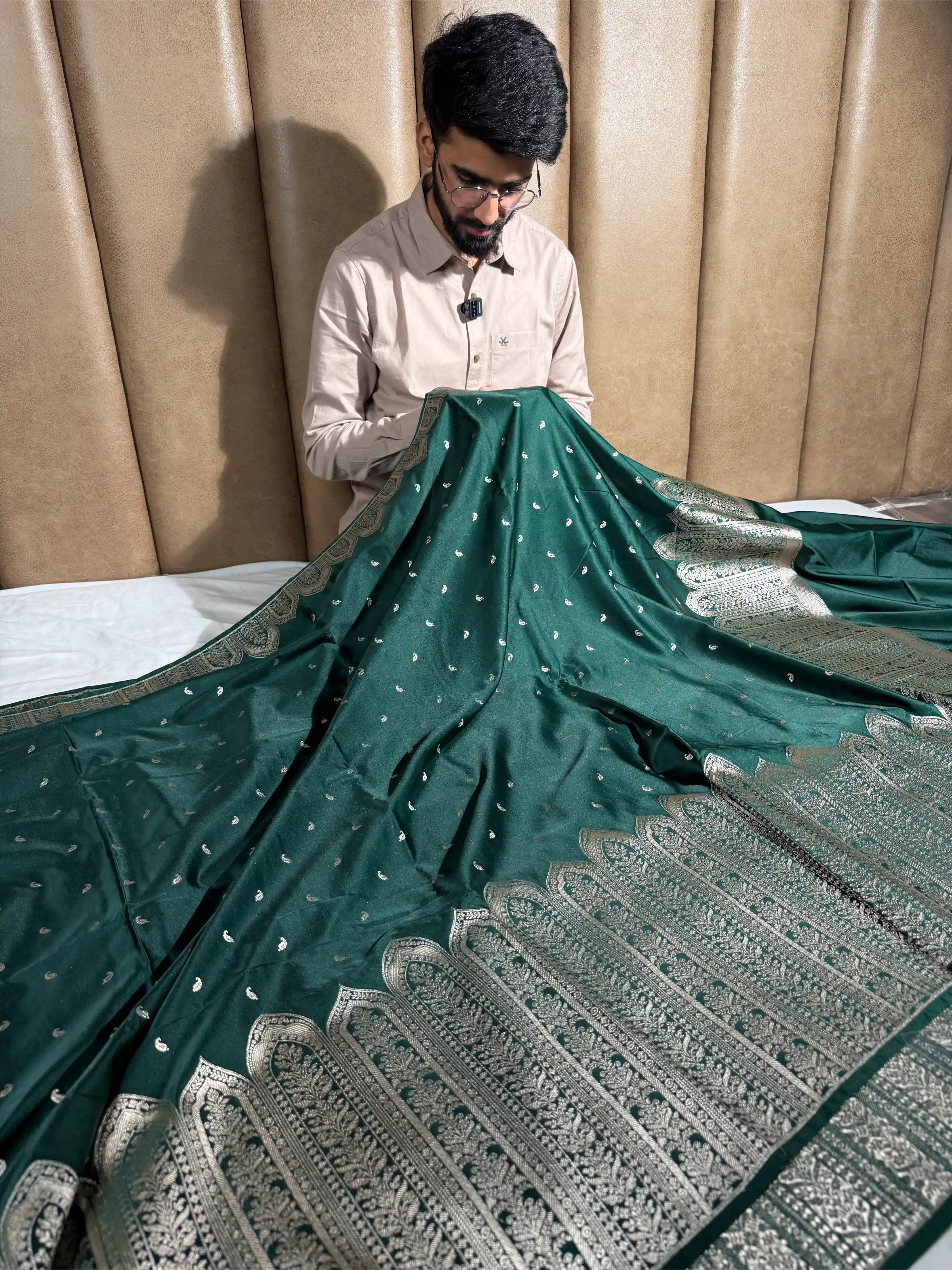 Emerald Green Mashru Katan Silk Heritage Weave Banarasi Saree