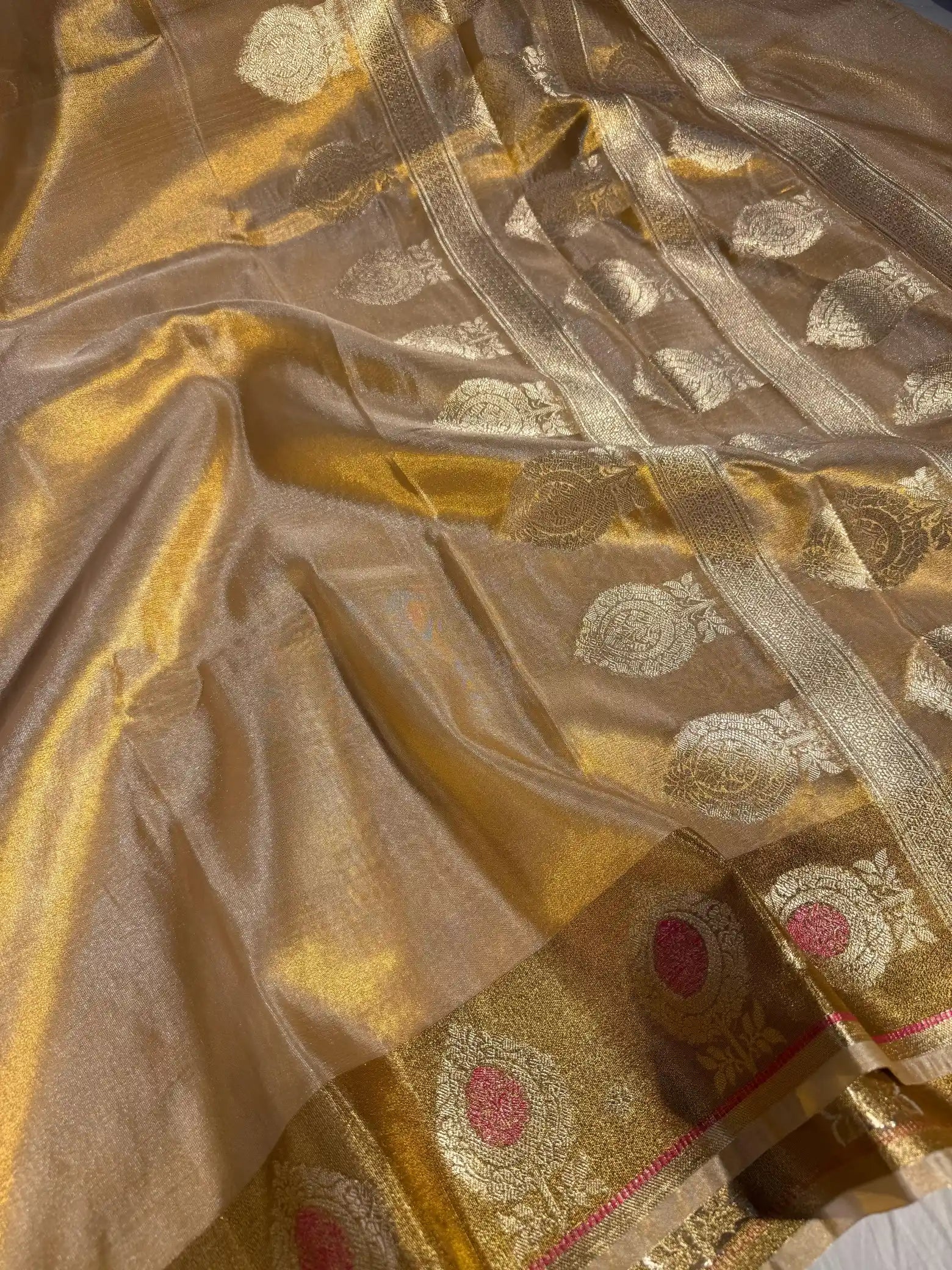Exclusive Jacquard Weave Copper Tissue Silk Banarasi Saree