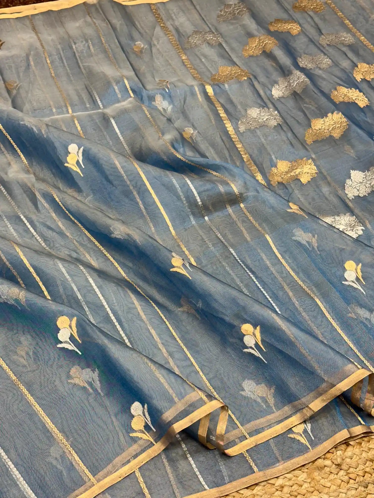 Firozi Blue Handwoven Pure Tissue Silk Banarasi Saree