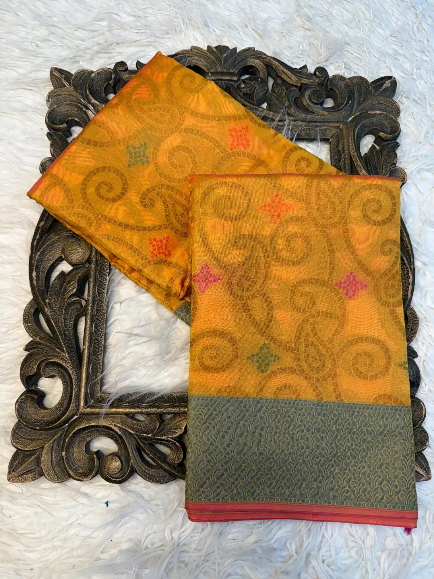 Contemporary Weave Softsilk Heritage Banarasi Saree