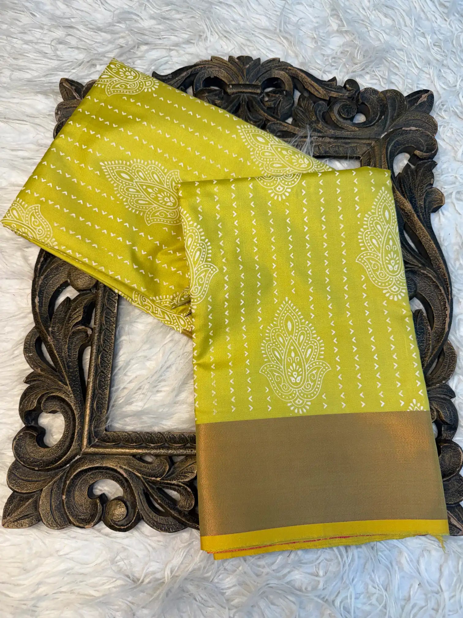 Contemporary Weave Softsilk Heritage Banarasi Saree