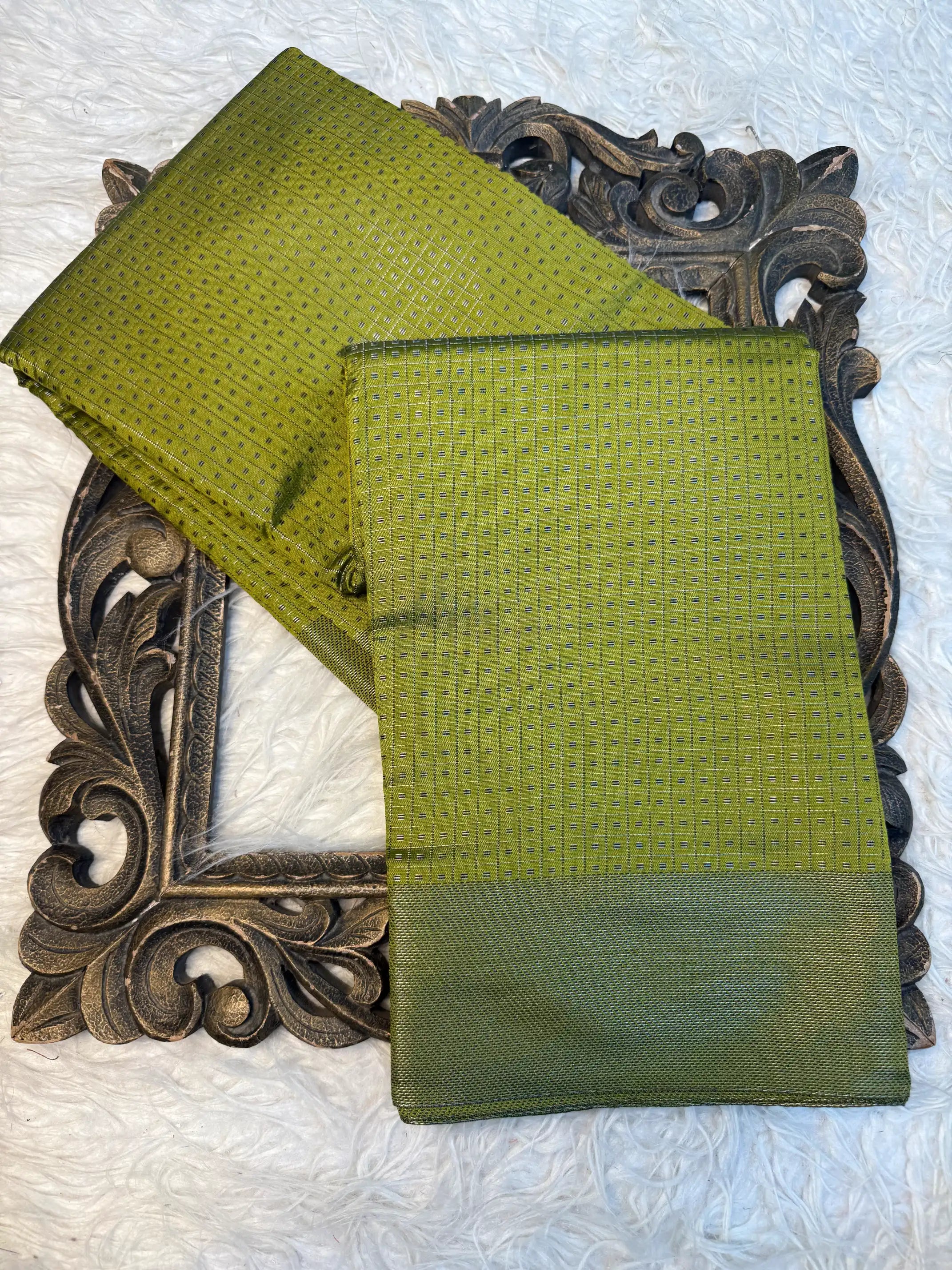 Contemporary Weave Softsilk Heritage Banarasi Saree