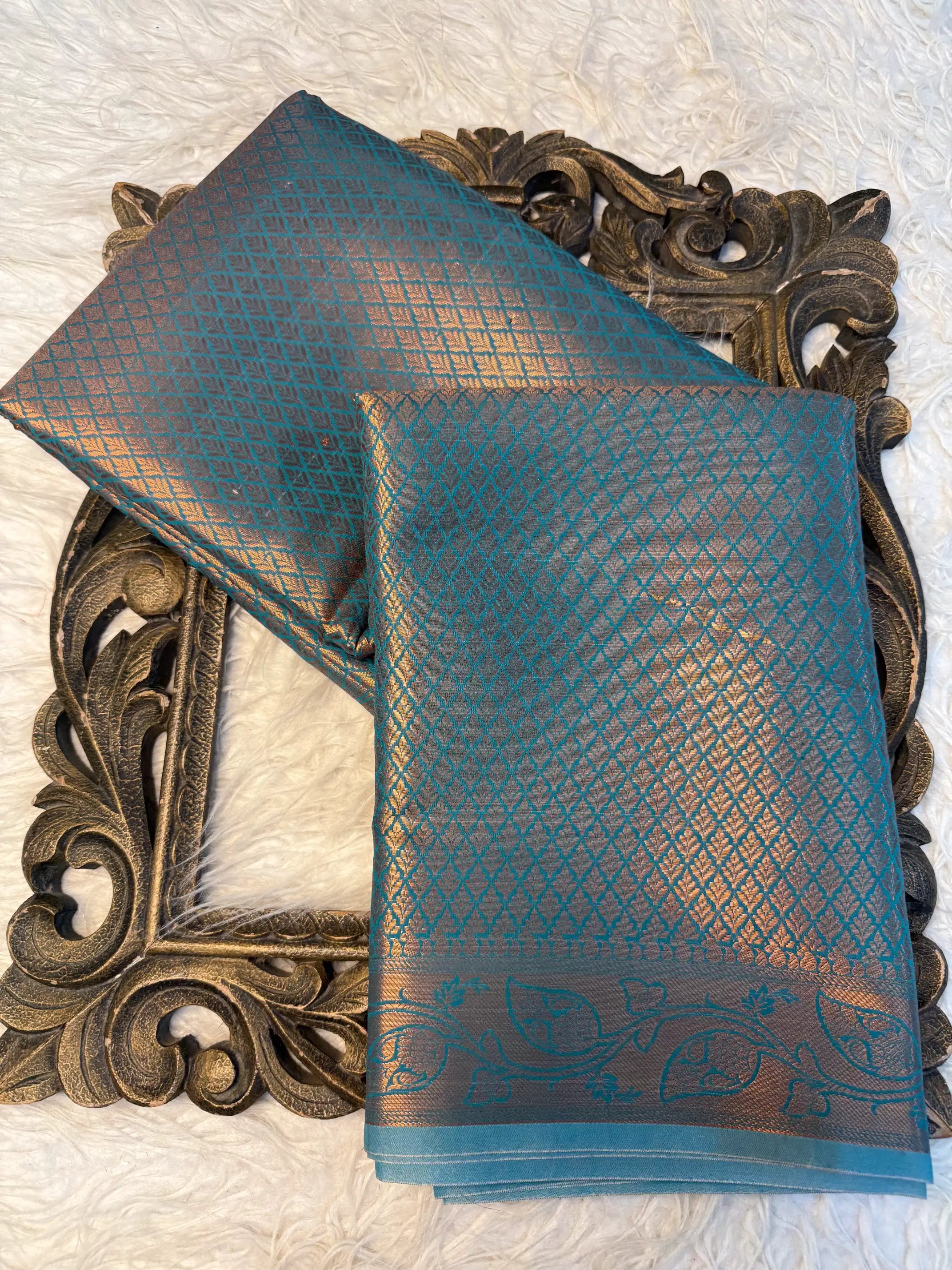 Contemporary Weave Softsilk Heritage Banarasi Saree