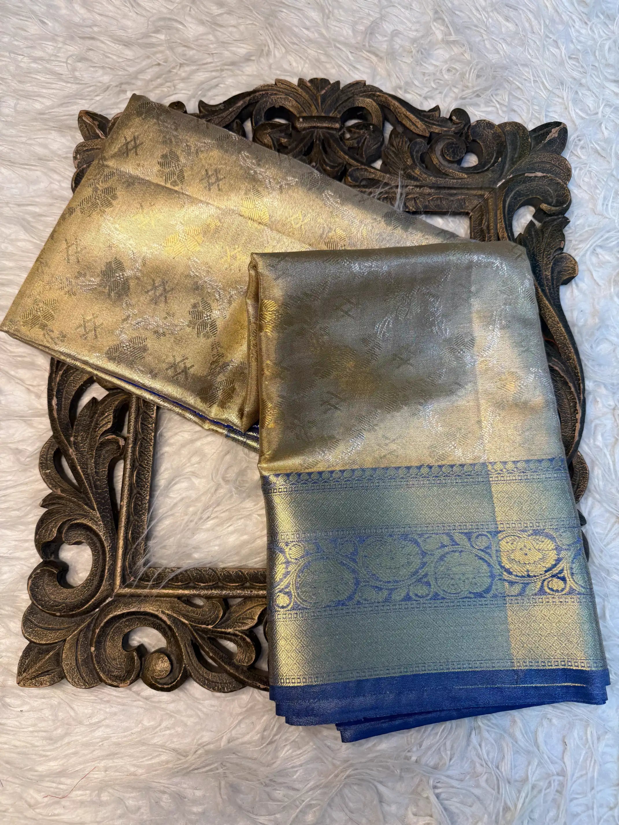Contemporary Weave Softsilk Heritage Banarasi Saree