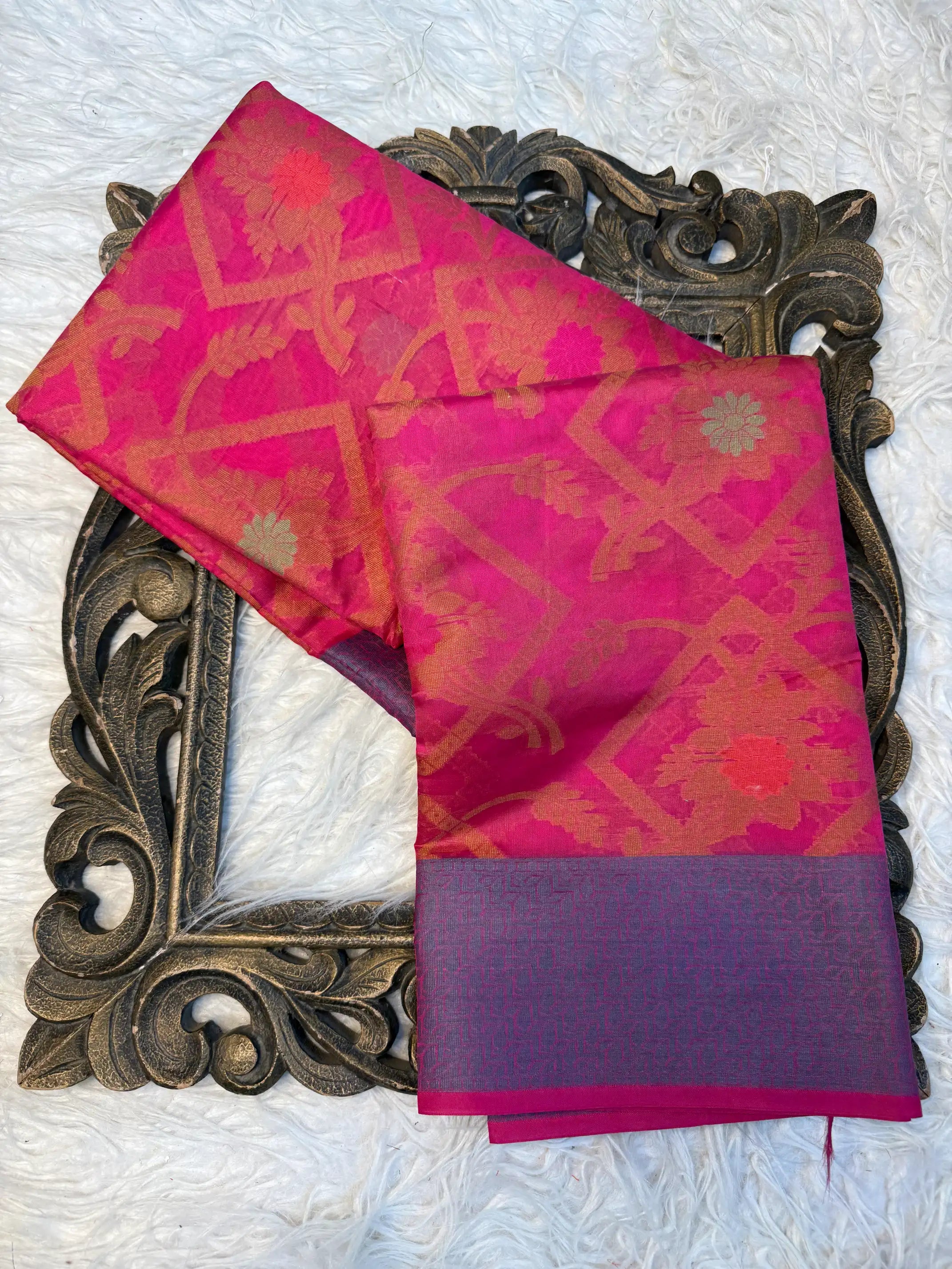 Contemporary Weave Softsilk Heritage Banarasi Saree