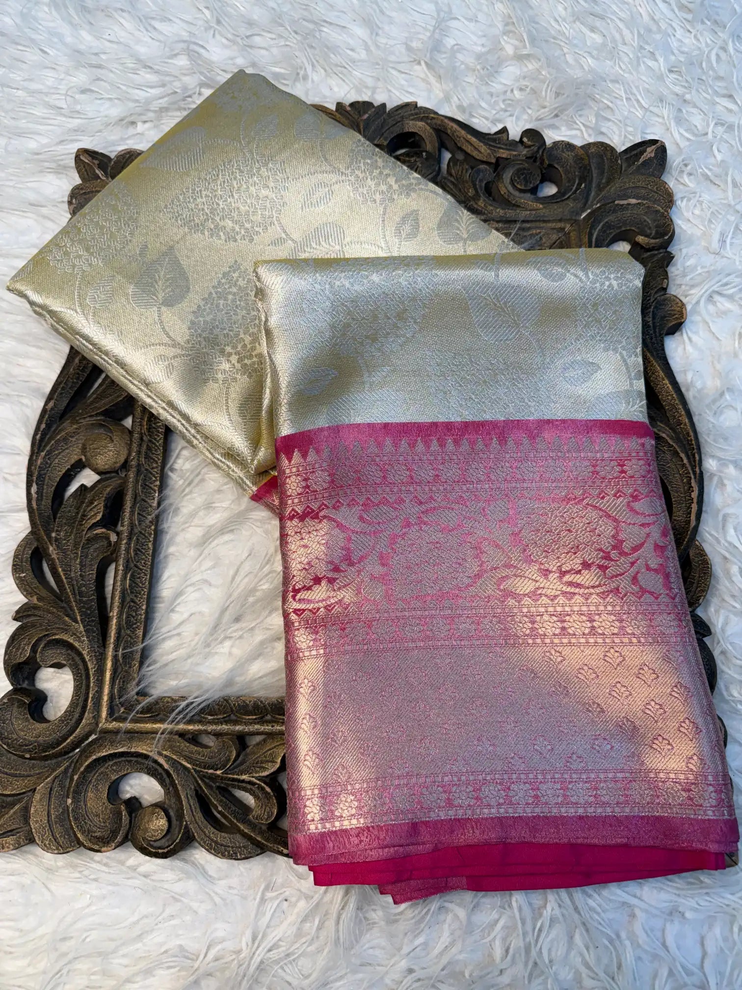 Contemporary Weave Softsilk Heritage Banarasi Saree