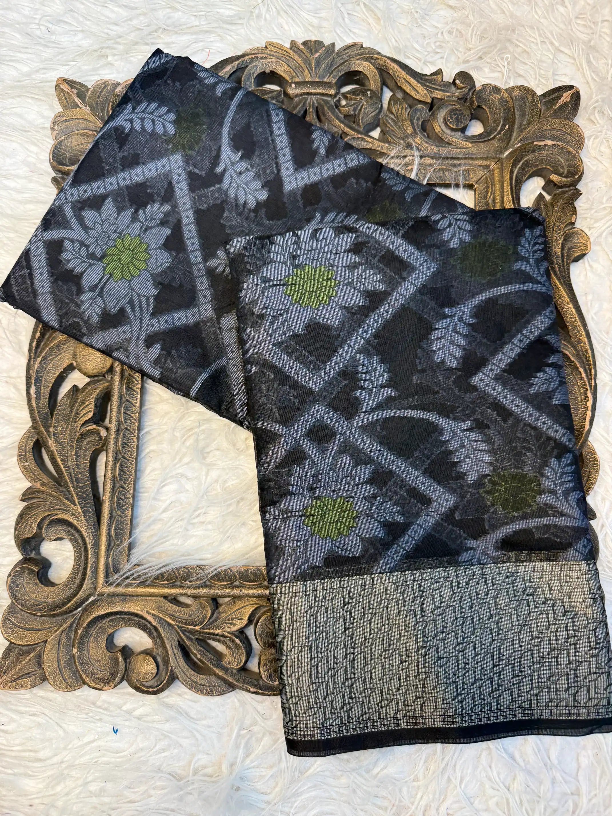 Traditional Weave Softsilk Banarasi Saree