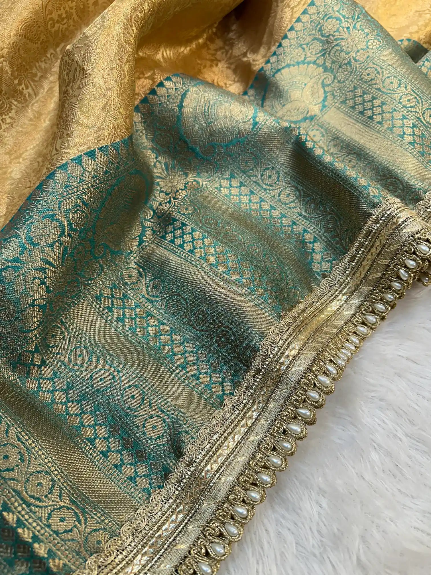 Golden Embossed Contrast Tissue Silk Lace Work Banarasi Saree