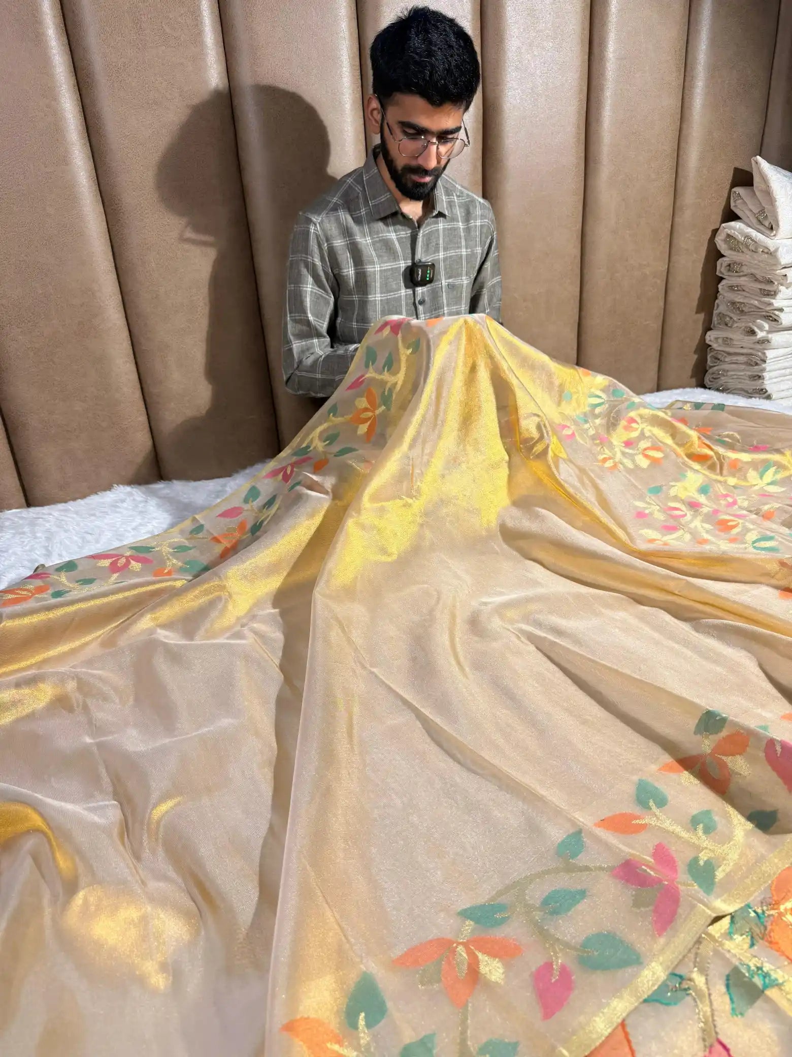 Golden Tissue Silk Colorful Floral Weaving Design Banarasi Saree