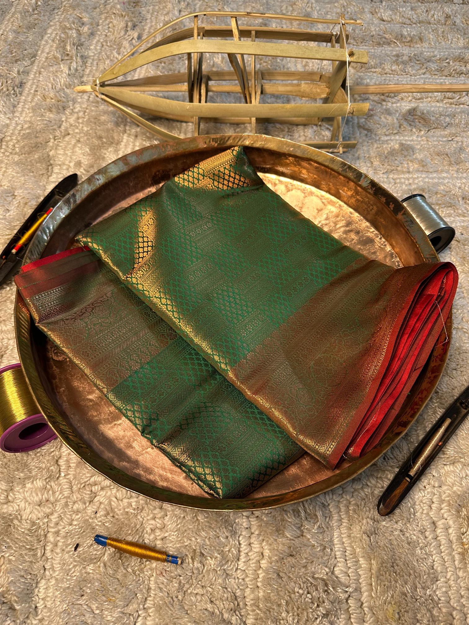 Eccentric Weave Softsilk Traditional Banarasi Saree