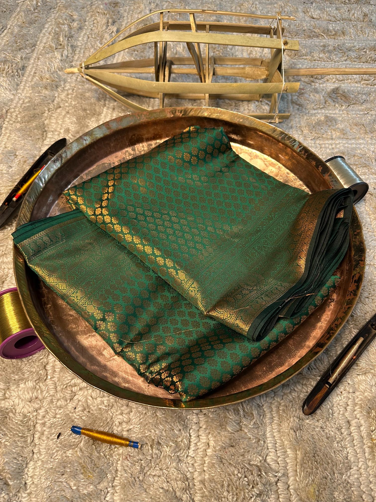 Eccentric Weave Softsilk Traditional Banarasi Saree