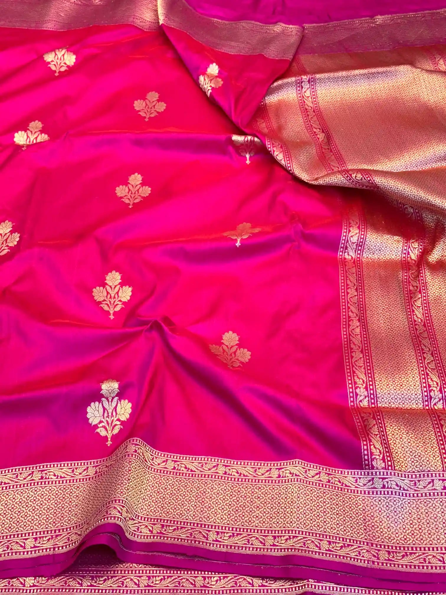 Handweaved Pure Katan Eccentric Banarasi Saree
