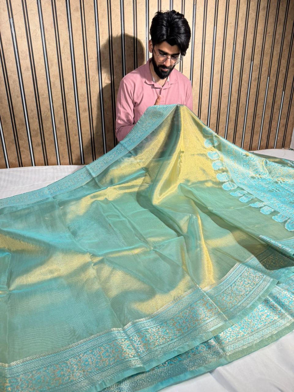 Heritage Eccentric weave soft tissue silk Banarasi saree