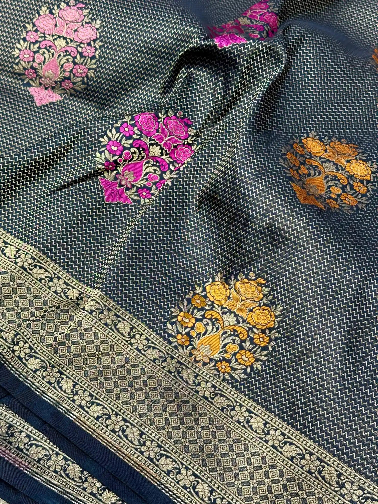 Intricate Brocade Weave Pure Katan Silk Banarasi saree