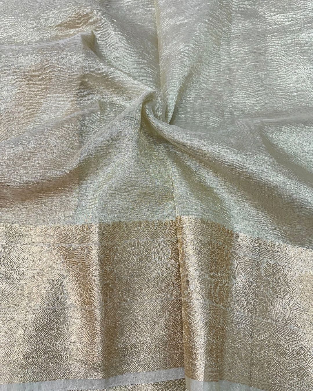 Ivory Gold Shade Soft Tissue Silk Crush Texture Banarasi Saree