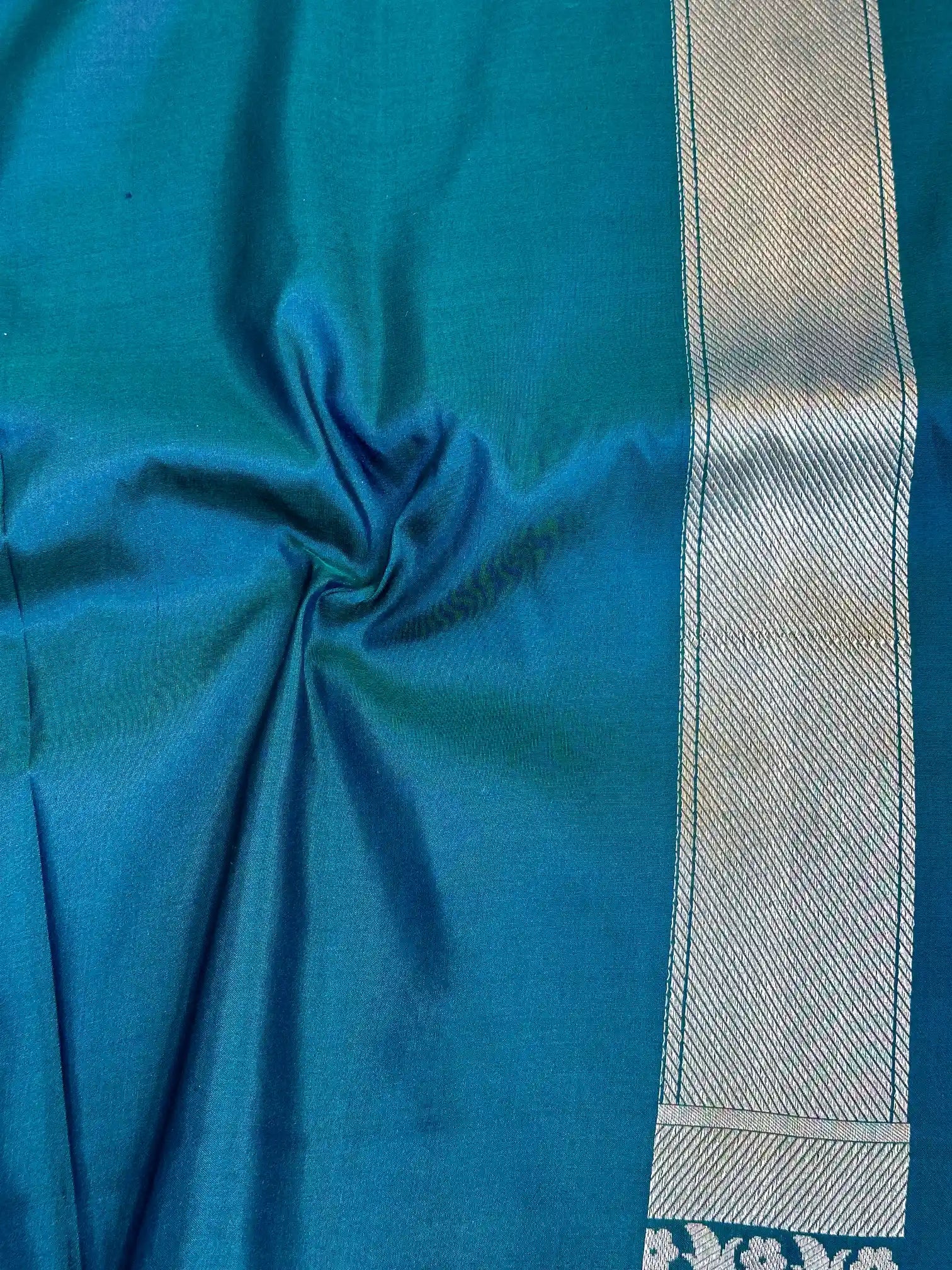 Jahnvi Kapoor Inspired Pure Katan Silk Saree