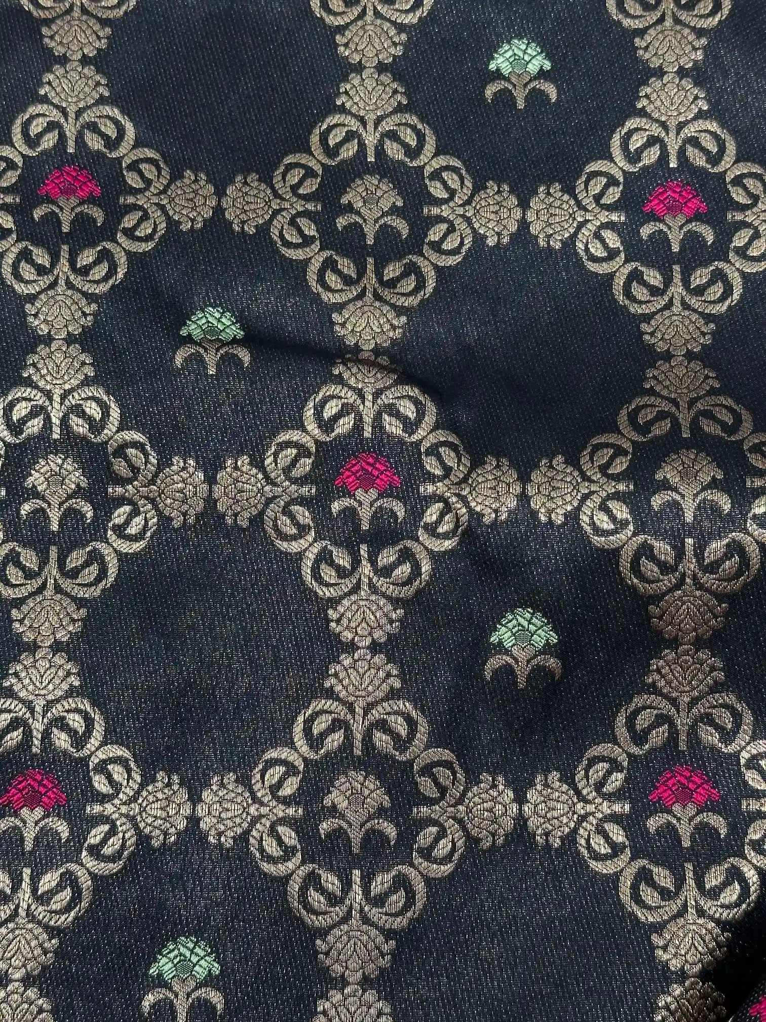Jangla Weave Concept Pure Katan Silk Banarasi Saree