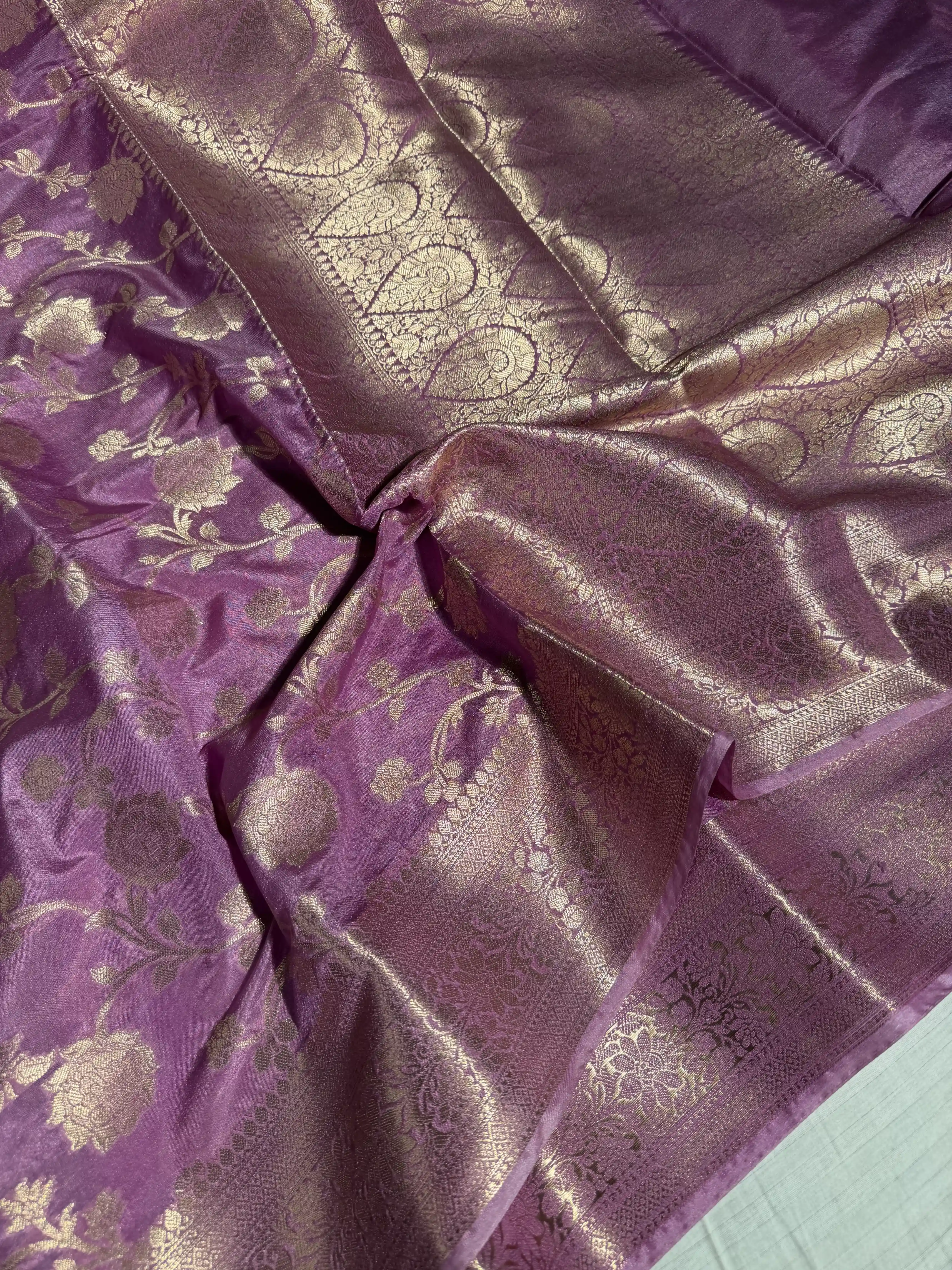 Lavender Shade Chinia Silk Floral Weave Banarasi Saree