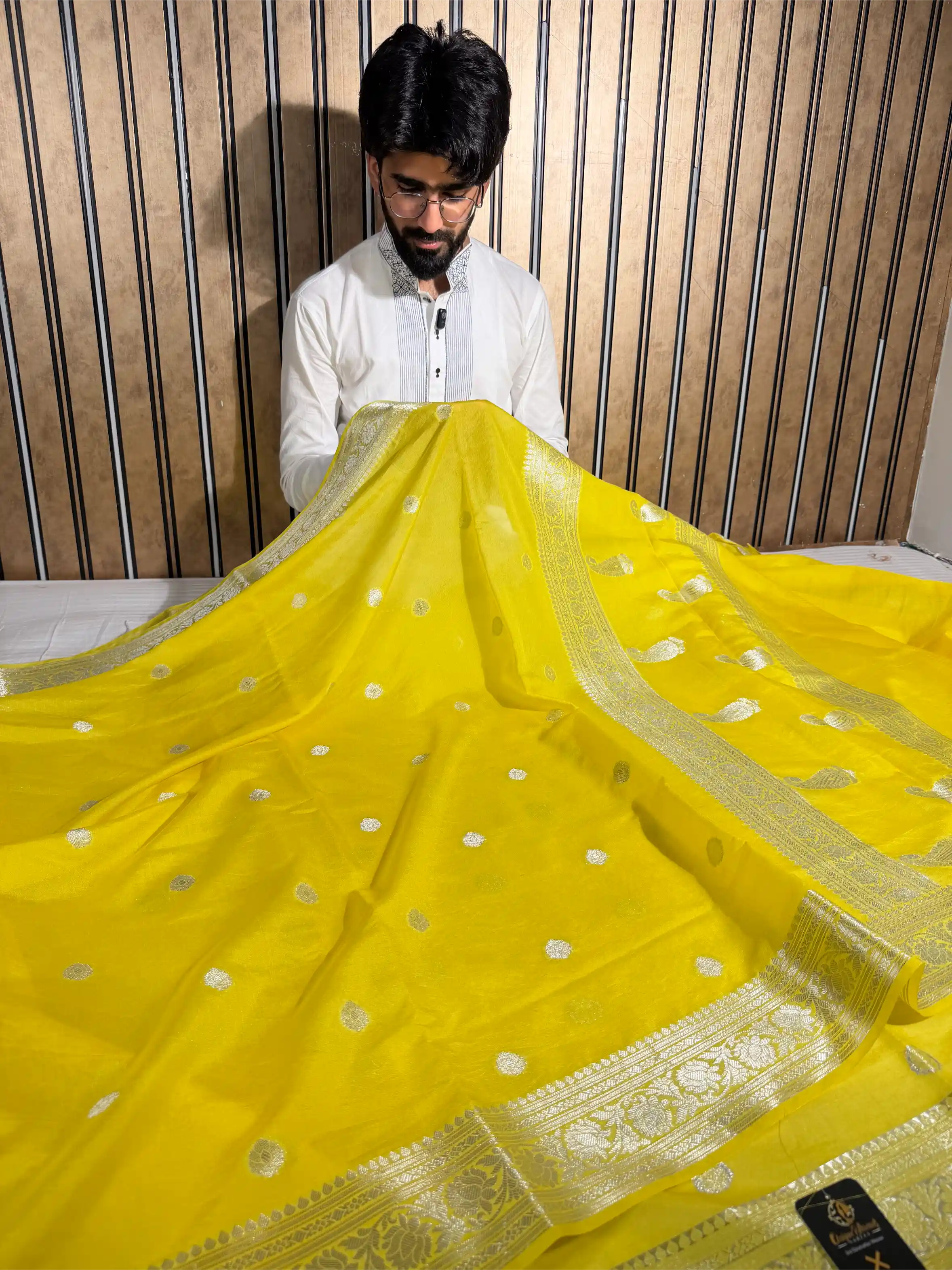 Lemon Yellow Soft Georgette Khaddi Buti Banarasi Saree