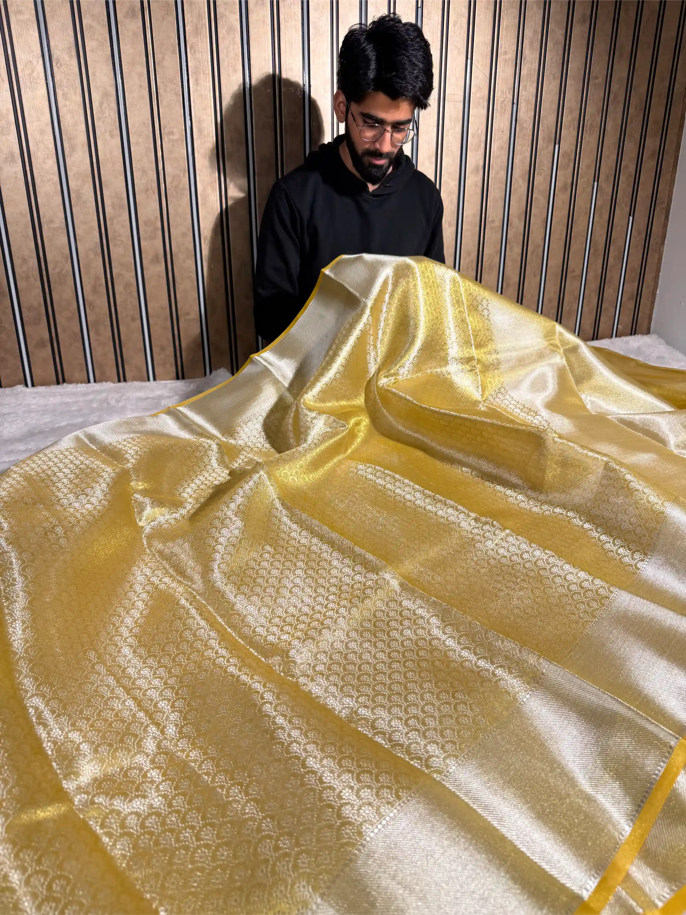 Lemon Yellow Tissue Silk Traditional Banarasi Saree