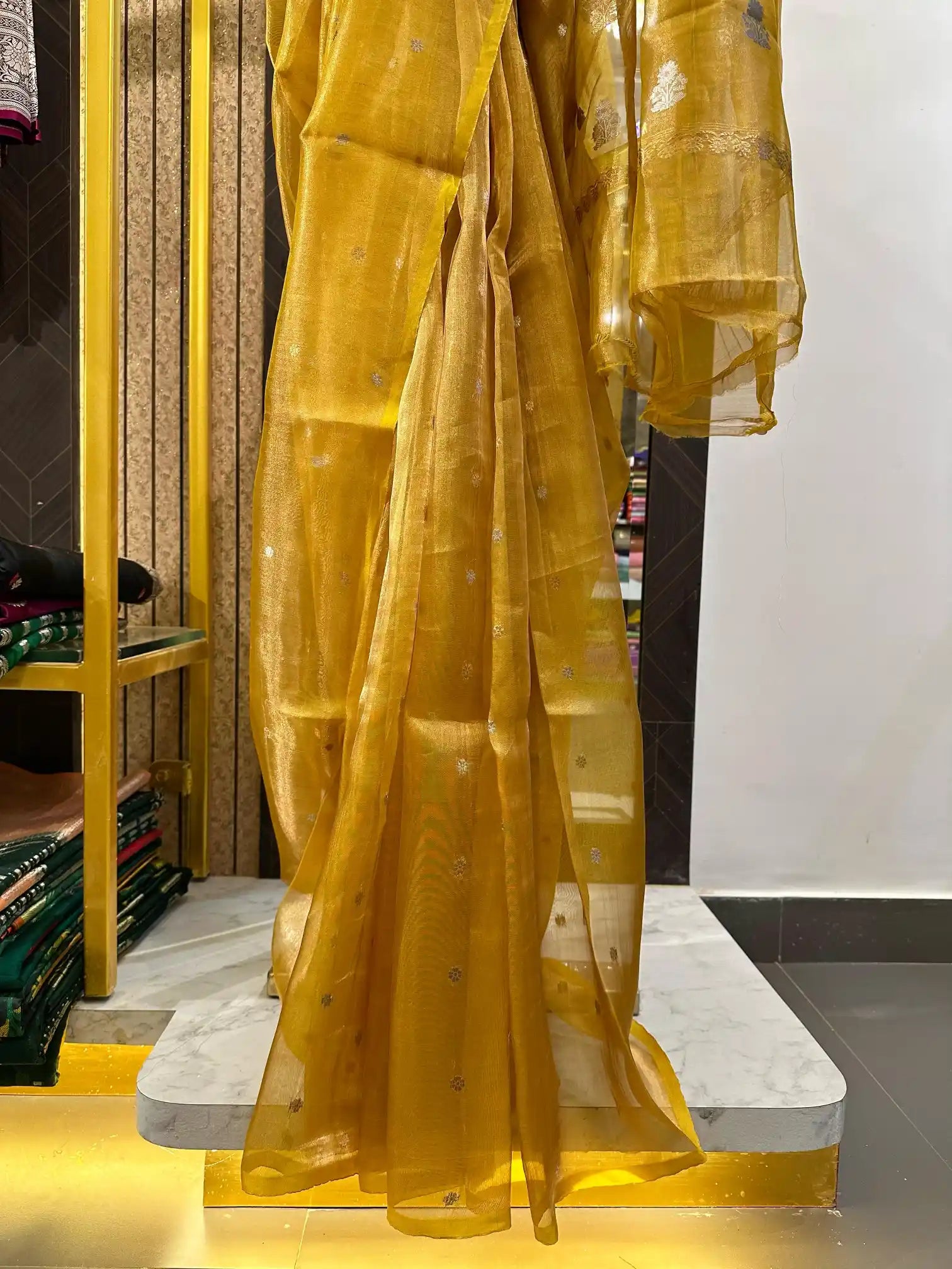 Lemon Yellow Pure Tissue Silk Sona Roopa Butis Banarasi Saree