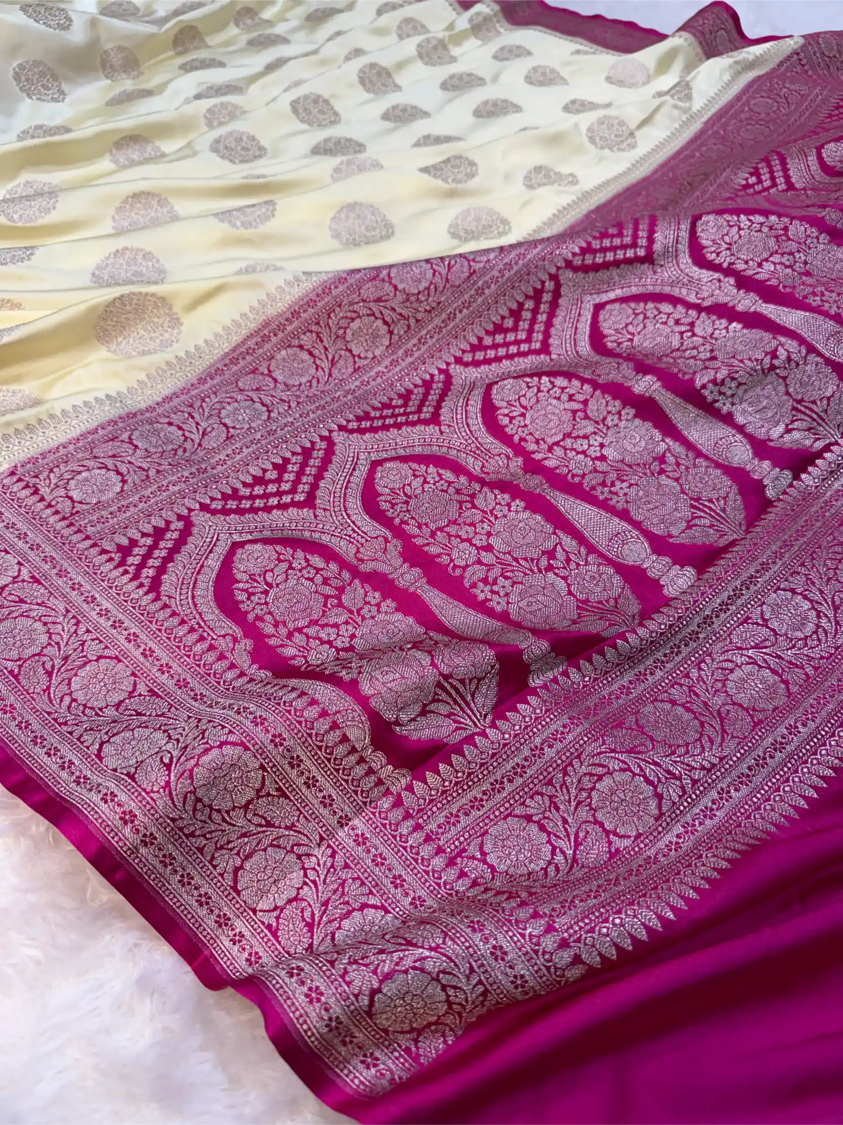 Light Cream Mashru Katan Silk Traditional Buta Banarasi Saree