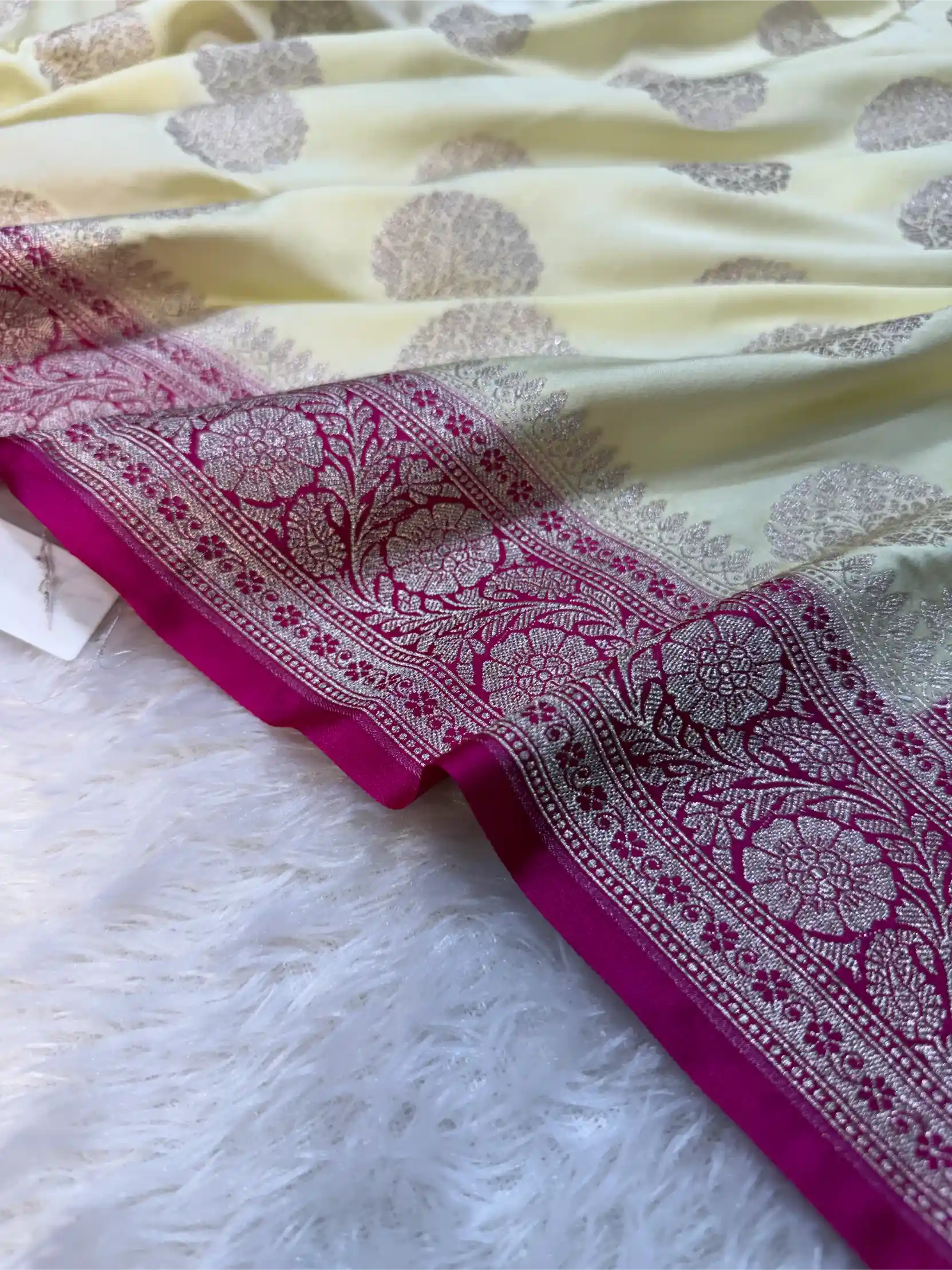 Light Cream Mashru Katan Silk Traditional Buta Banarasi Saree