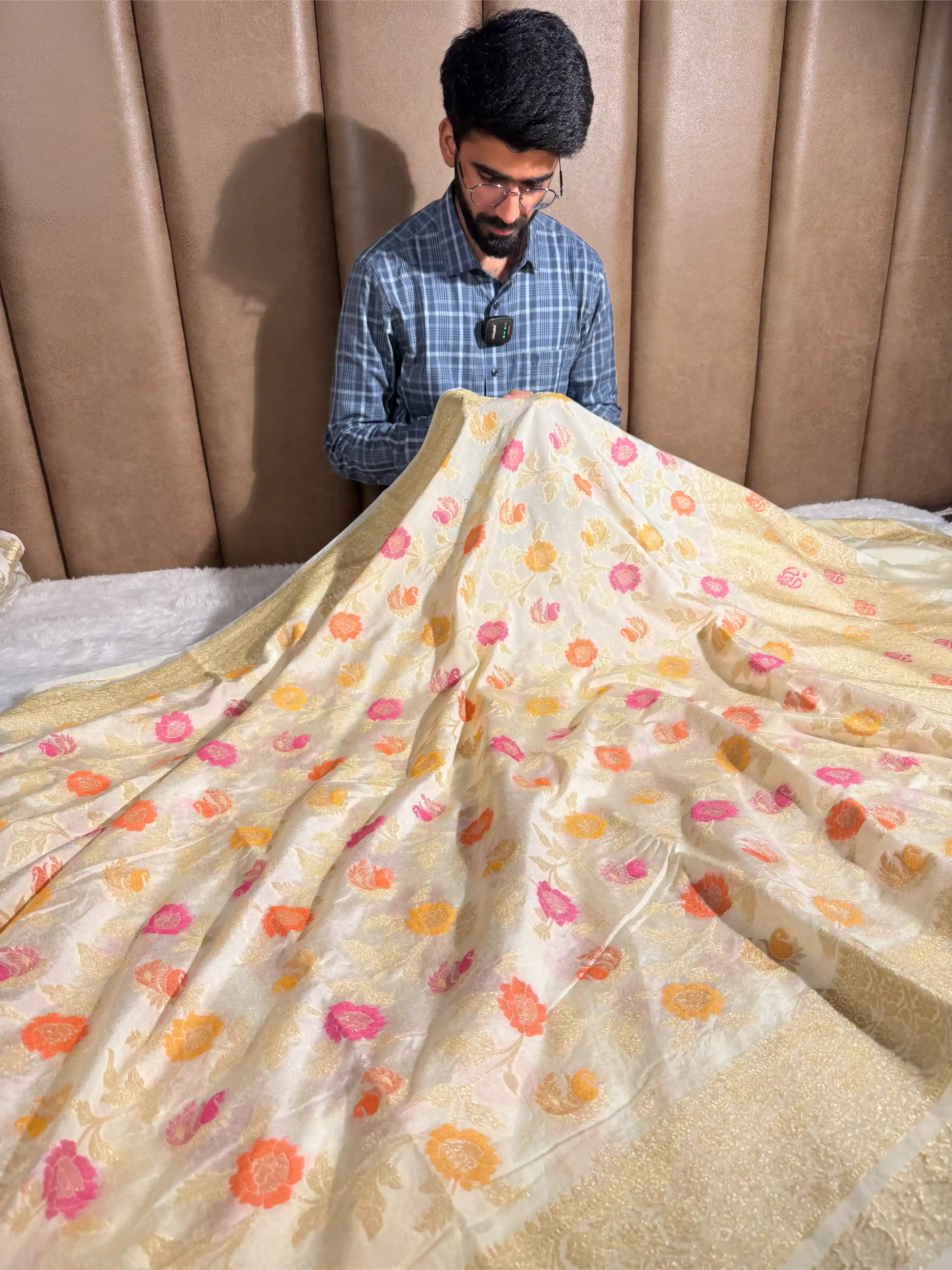 Light Cream Warm Silk Tilfi Meenakari Banarasi Saree