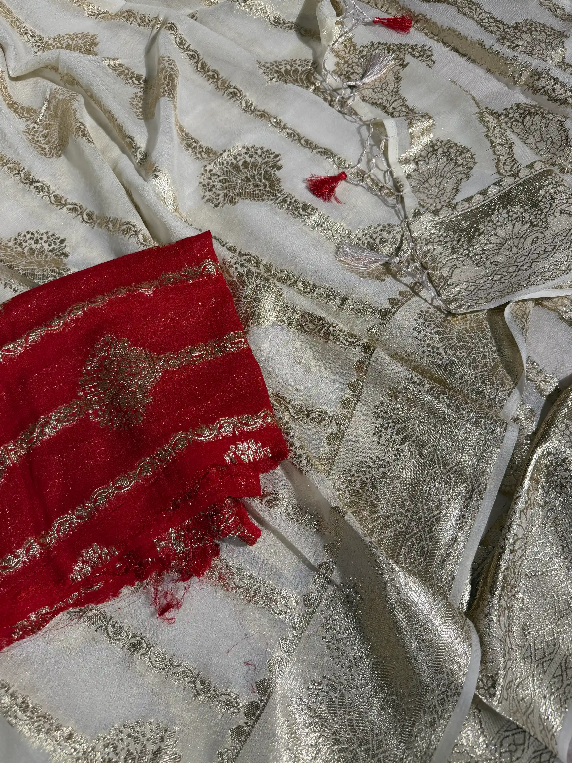 Light Creame Shade Viscose Georgette Banarasi Saree