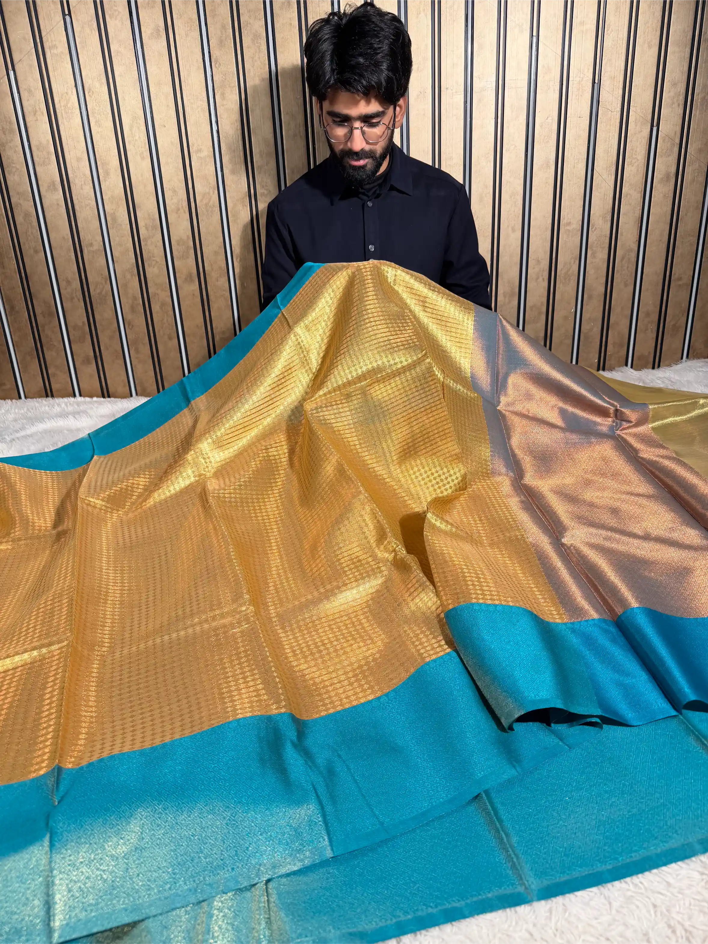 Light Gold Brocade Tissue Jacquard Saree