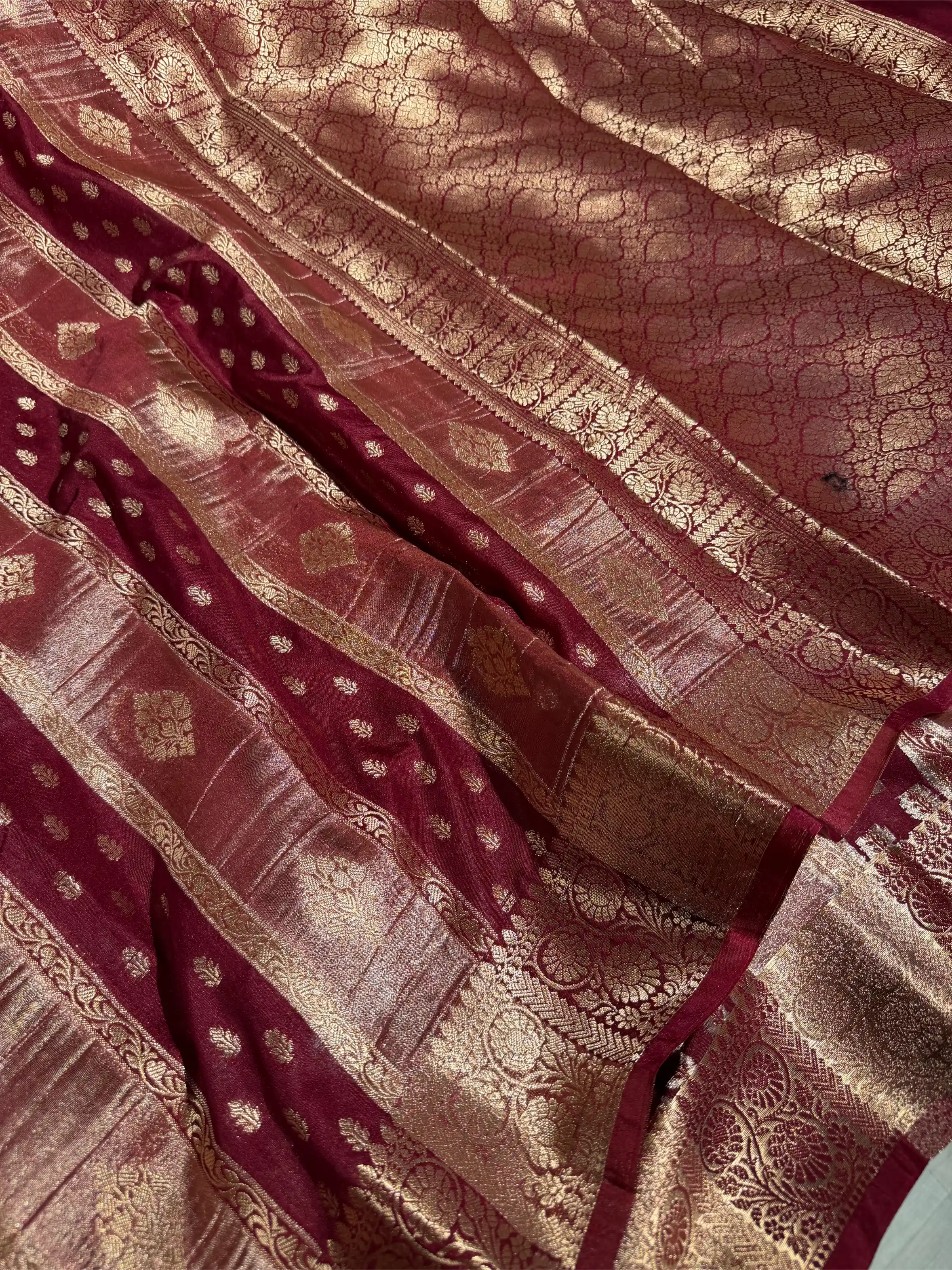 Light Maroon Eccentric Georgette Tissue Silk Banarasi Saree