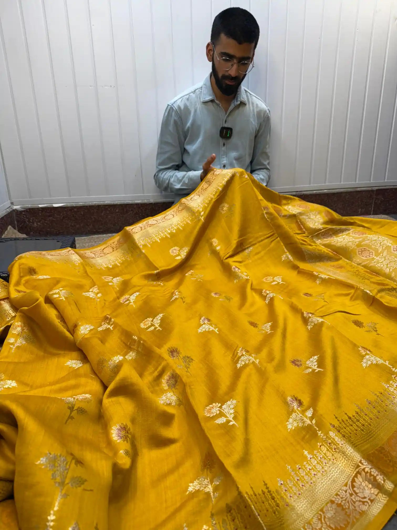 Light Mustard Pure Chiniya Silk Floral Butas Banarasi Saree