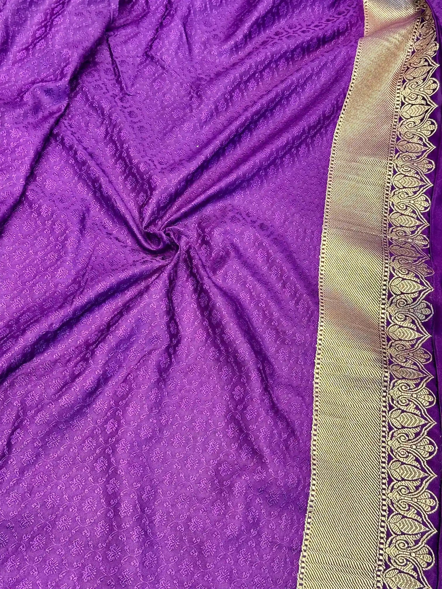 Light Purple Pretty Motifs Weave Mashru Silk Saree