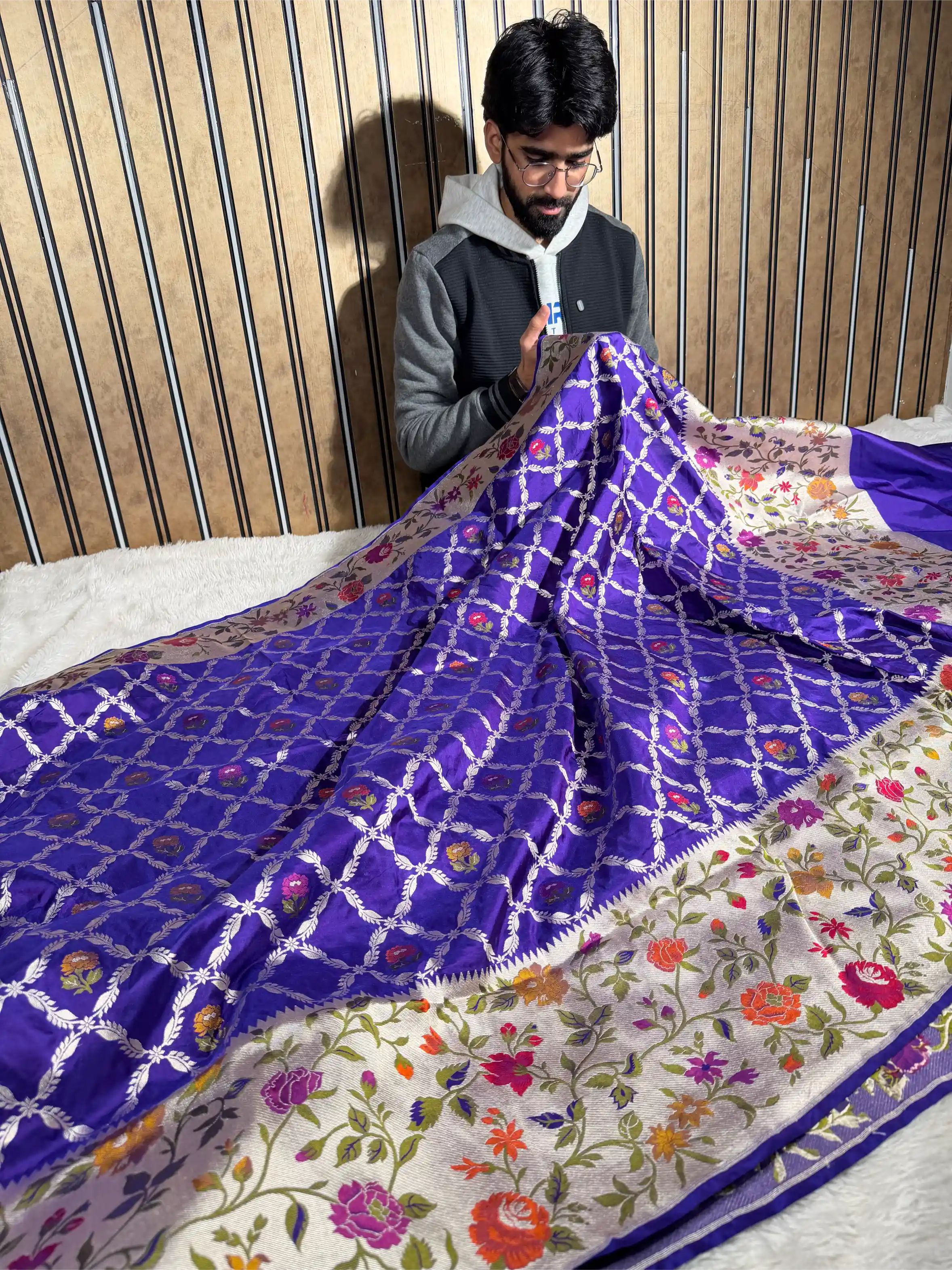 Light Voilet Pure Katan Silk Tilfi Meenakari Banarasi Saree