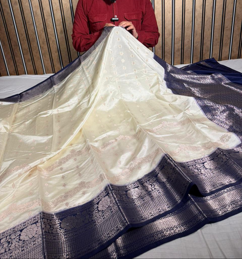 Light Cream Chinia Silk Intricate Weave Banarasi Saree