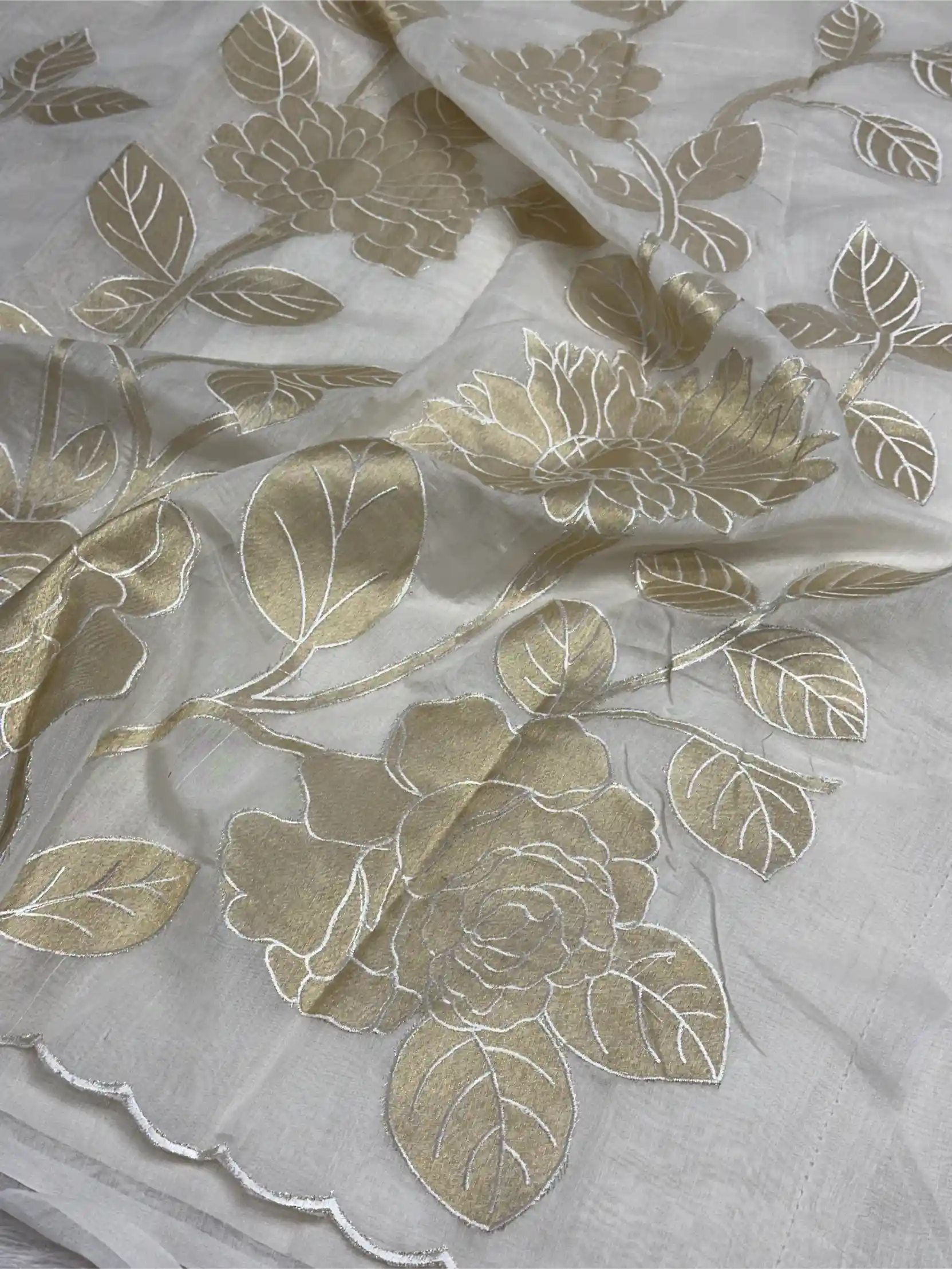 Light Cream Pure Mul Chanderi Appliqué Work Banarasi Saree