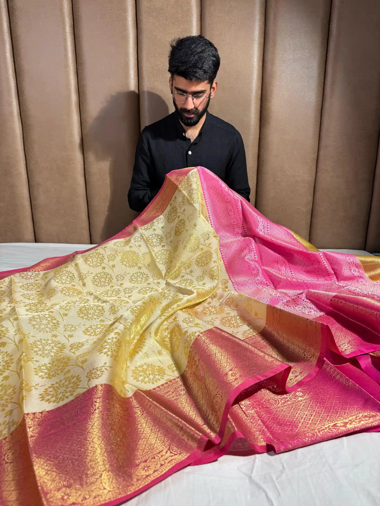 Light Gold Embossed Glass Tissue Silk Banarasi Saree