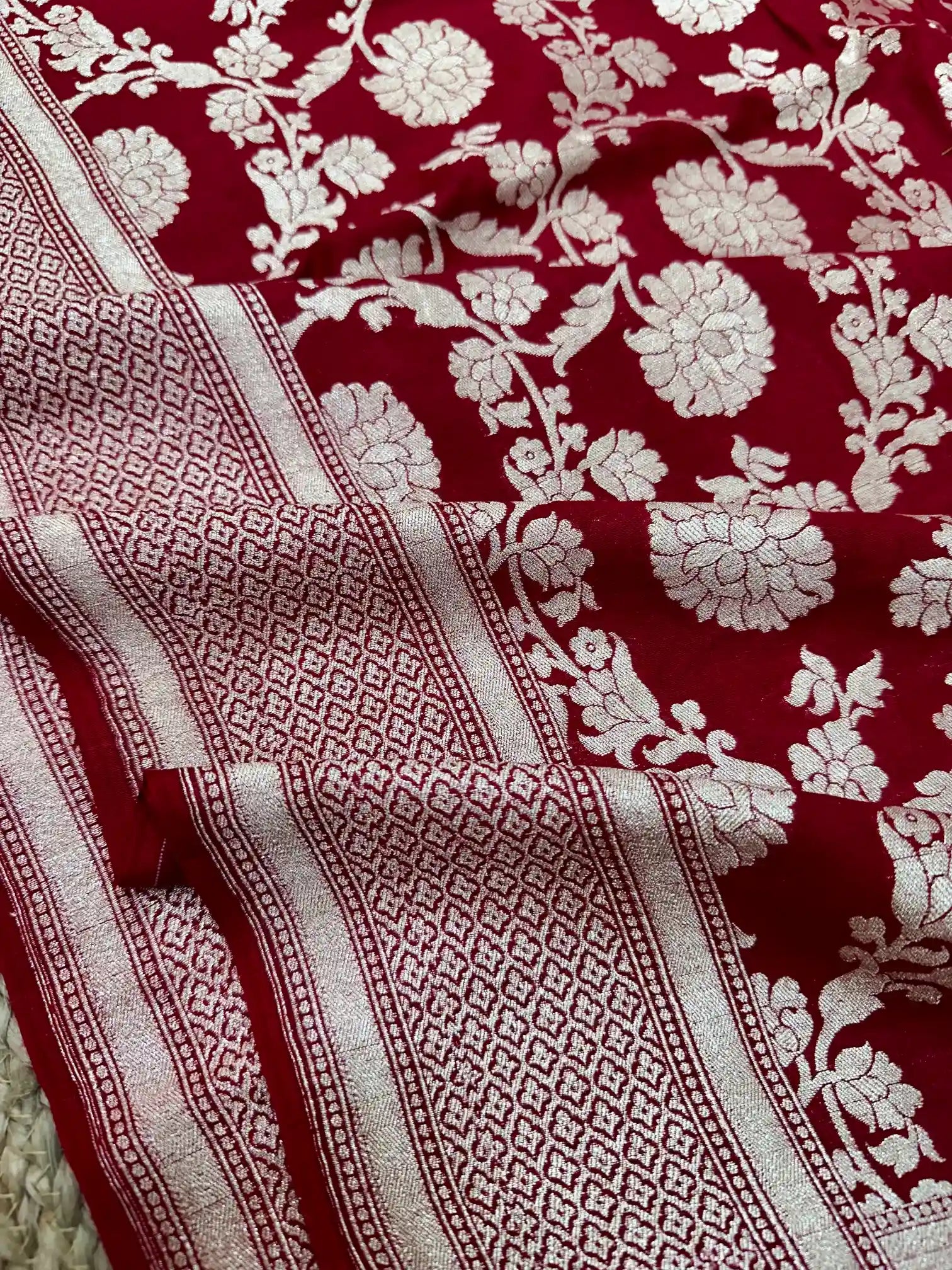 Light Maroon Floral Munga Silk Banarasi Saree