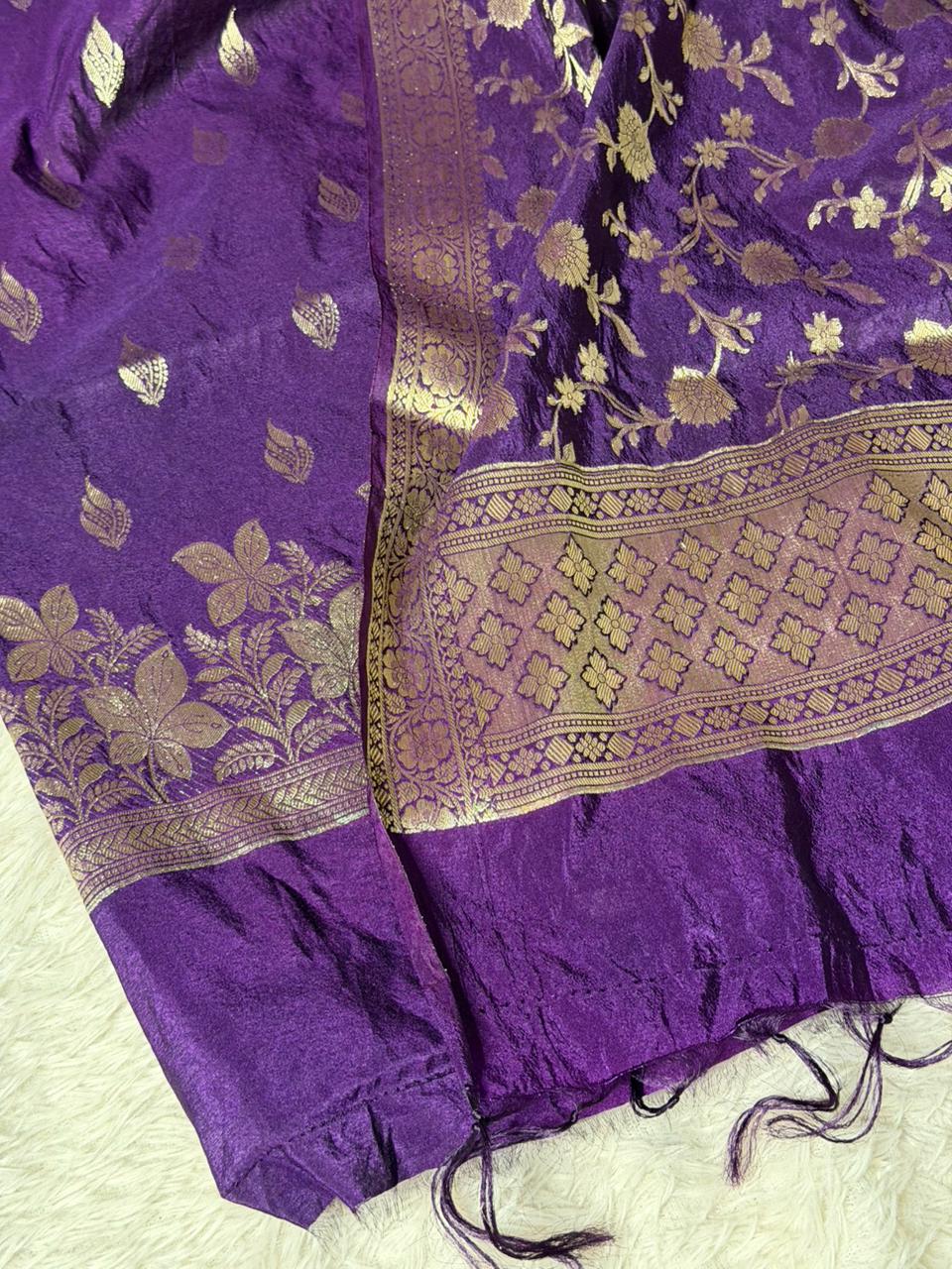 Light purple chinia silk 3 pcs banarasi suit 2499