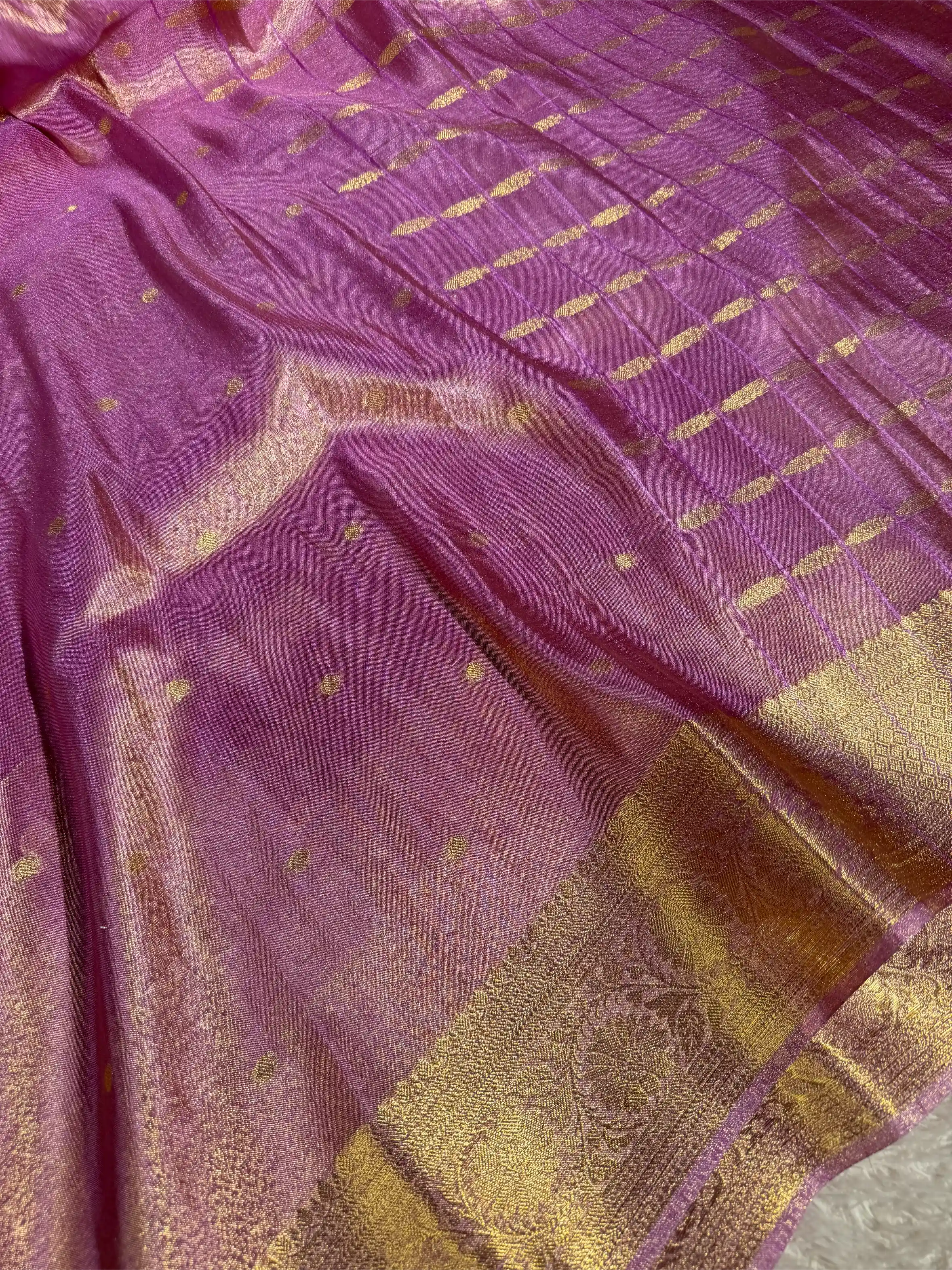 Lilac Pink Soft Breathable Tissue Silk Banarasi Saree